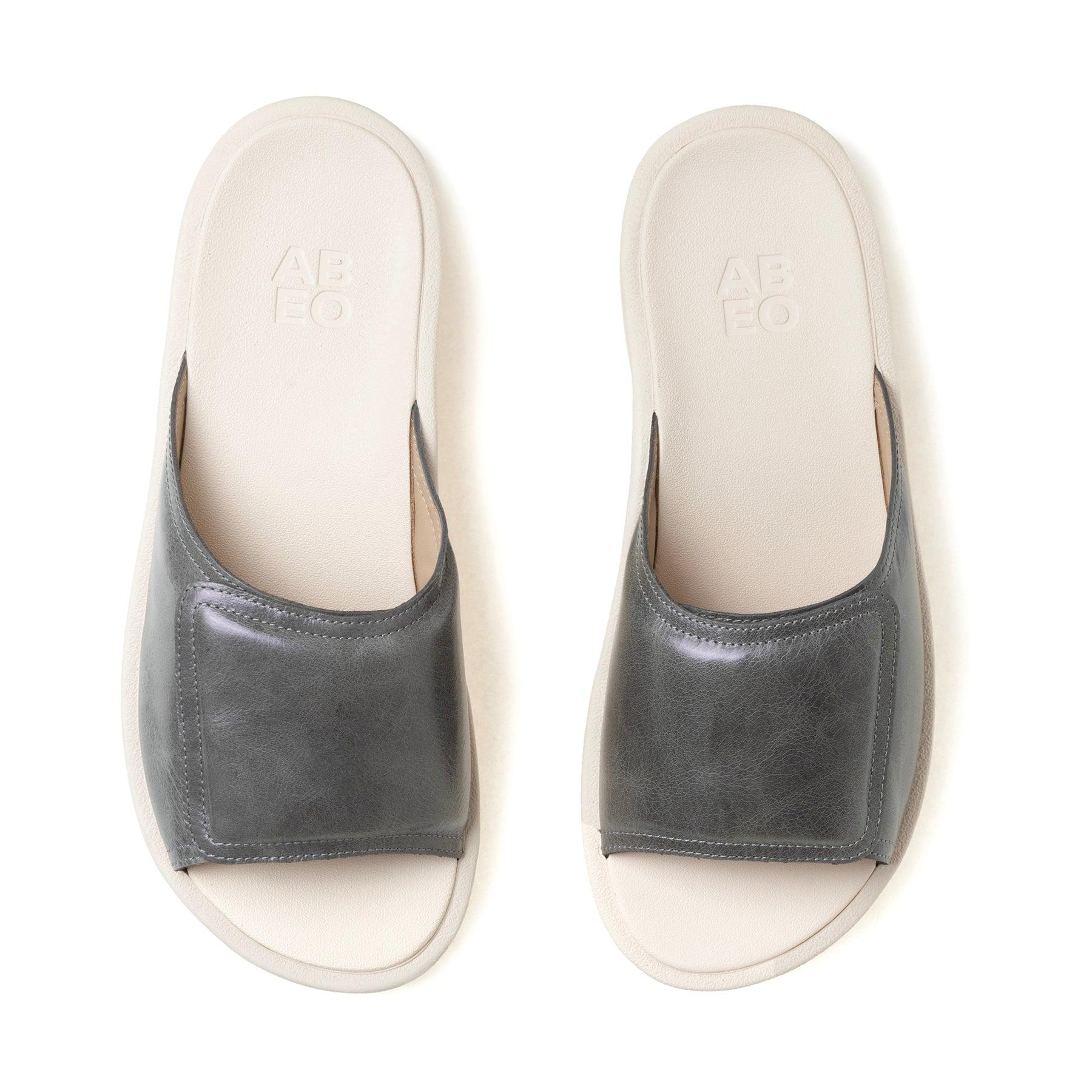 Paseo Slide Metatarsal Female Product Image