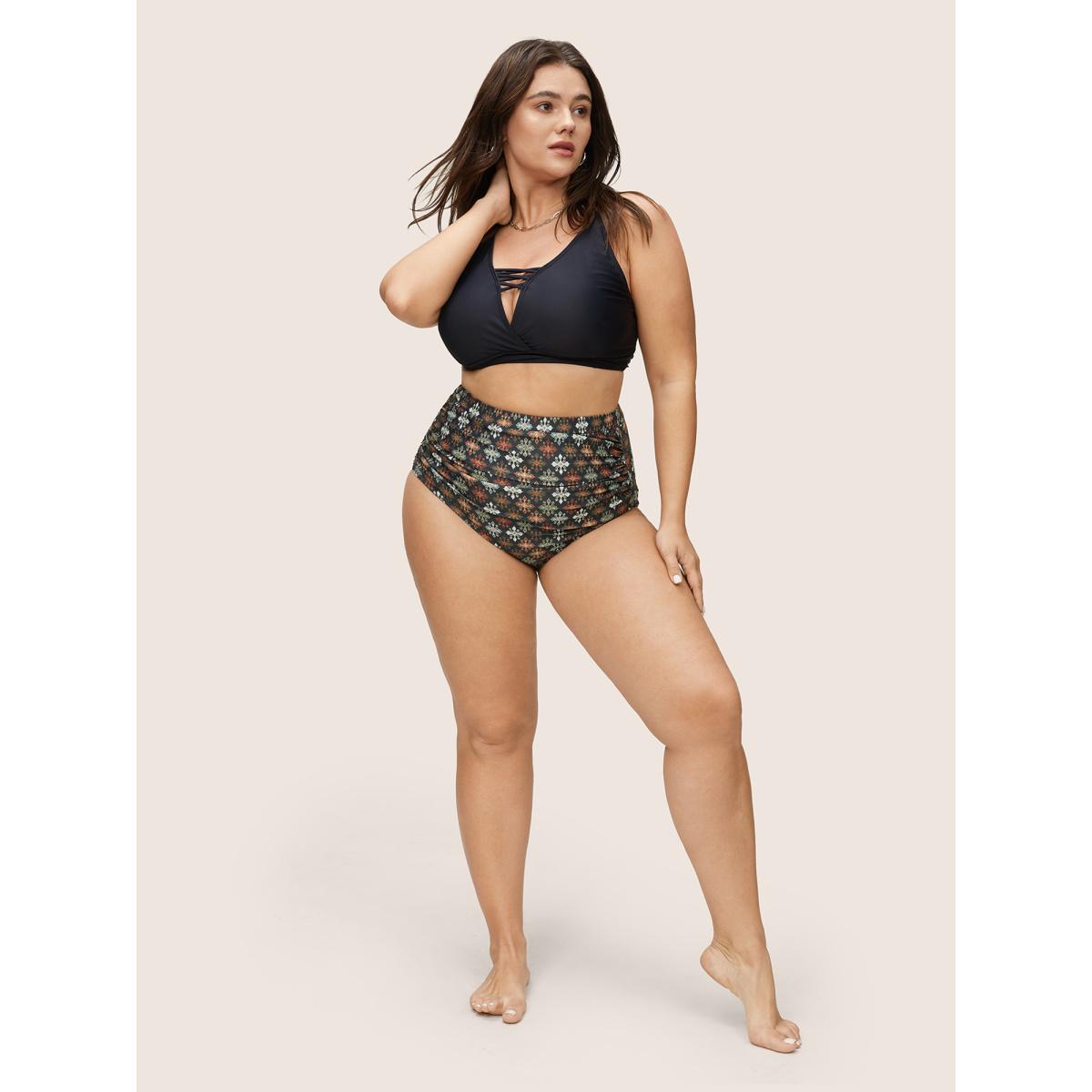 Plus Size Bandana Print Gathered High Rise Swim Bottom Women's Swimwear Black Beach Non High stretch Skinny High Rise Curve Swim Bottoms BloomChic 14-16/1X Product Image