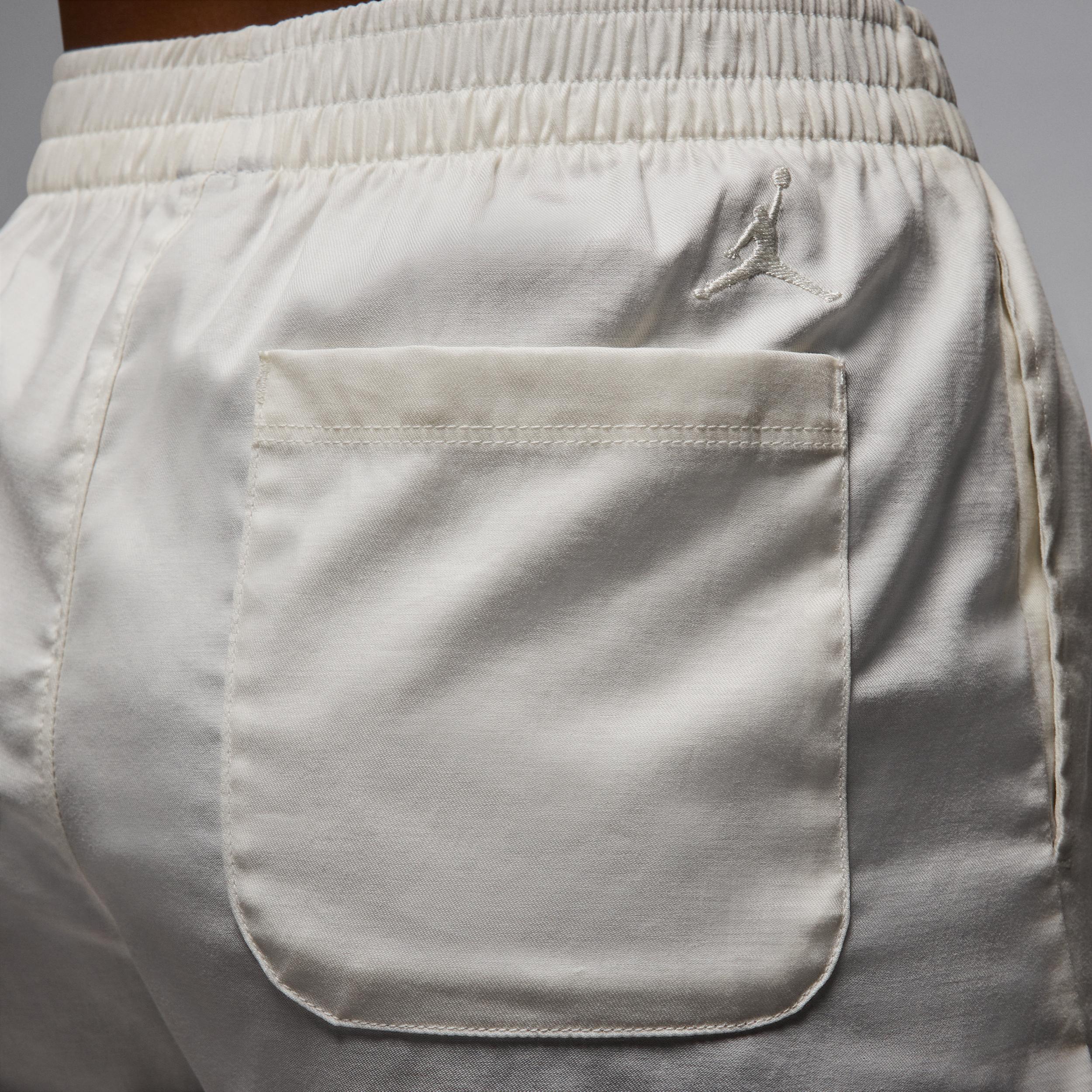 Womens Jordan Woven Shorts | HJ0093-133 Product Image