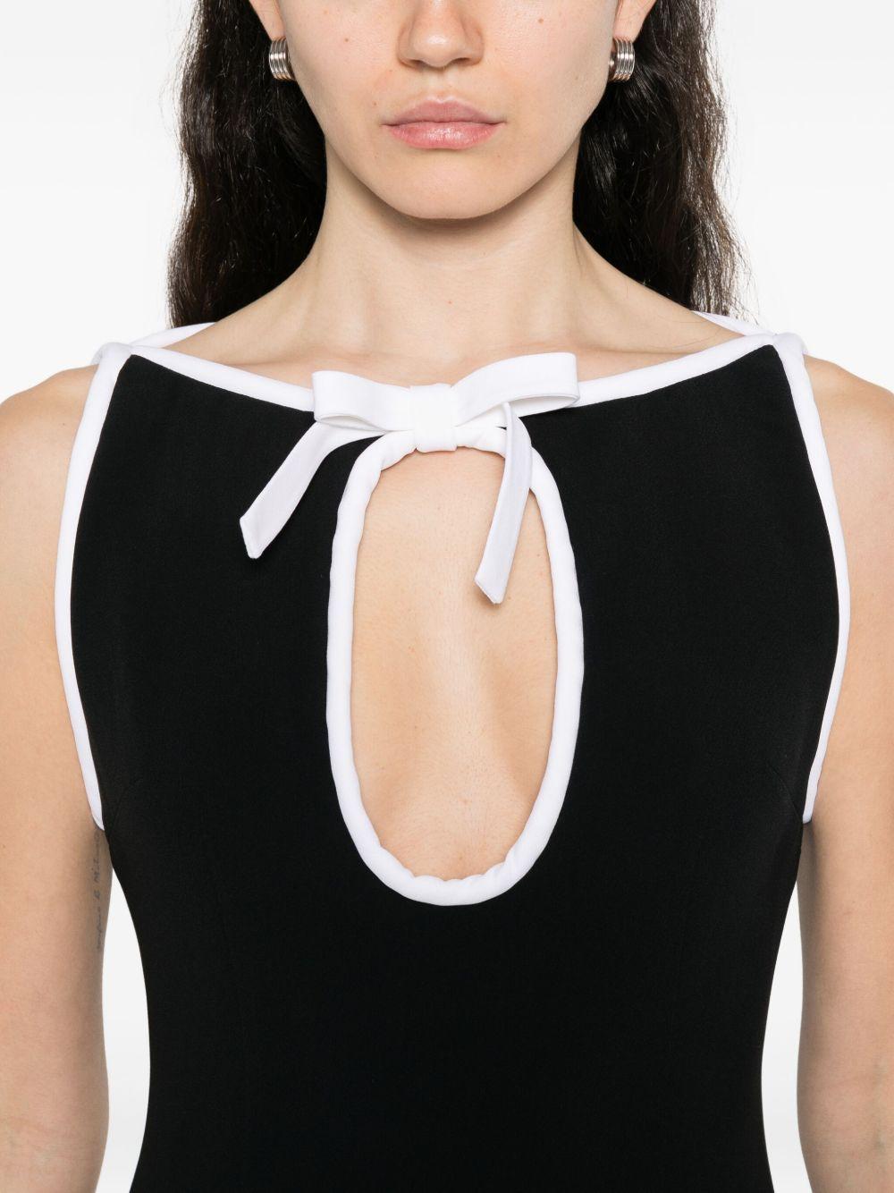 keyhole-neck sleeveless midi dress Product Image