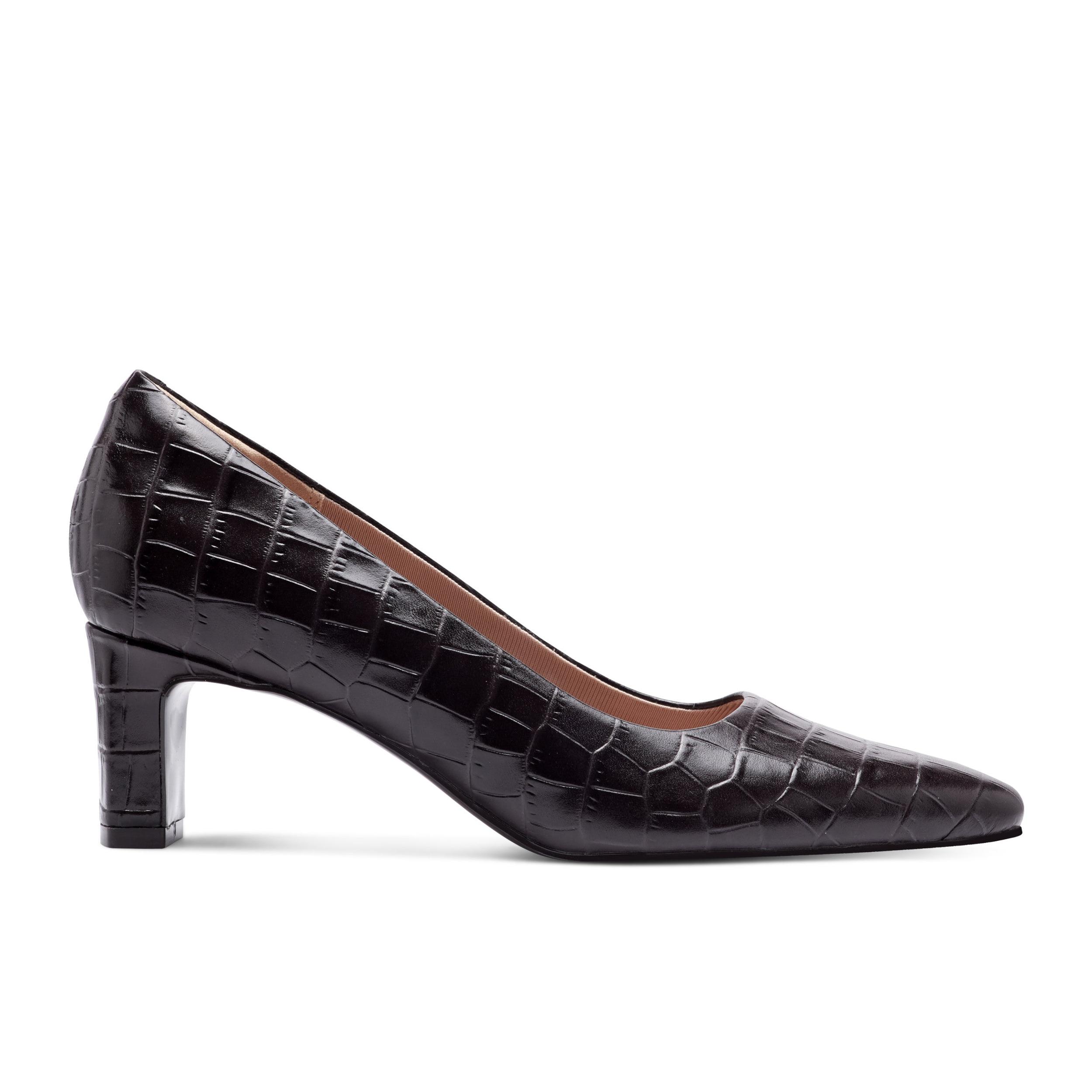Women's Total Motion Merida Classic Dress Pumps Product Image