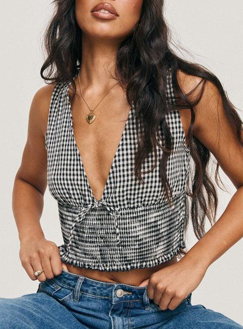 Mixing It Up Top Black / White Product Image