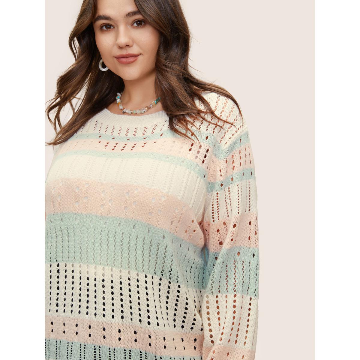 Plus Size Colorblock Contrast Cut Out Texture Pullover Ivory Women Casual Long Sleeve Round Neck Everyday Pullovers BloomChic 12/L Product Image