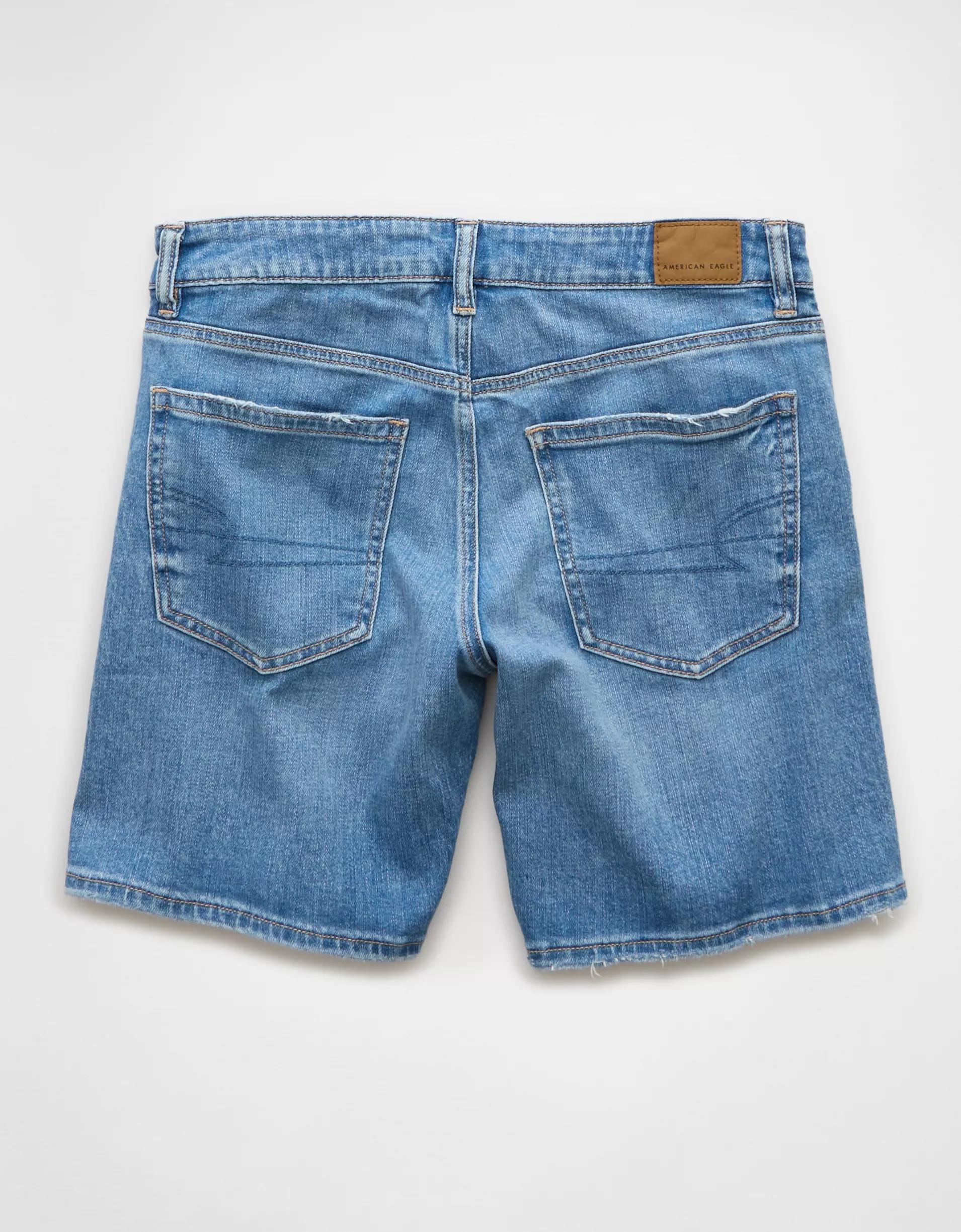 AE 8" Dreamy Drape Stretch Low-Rise Baggy Jort Product Image