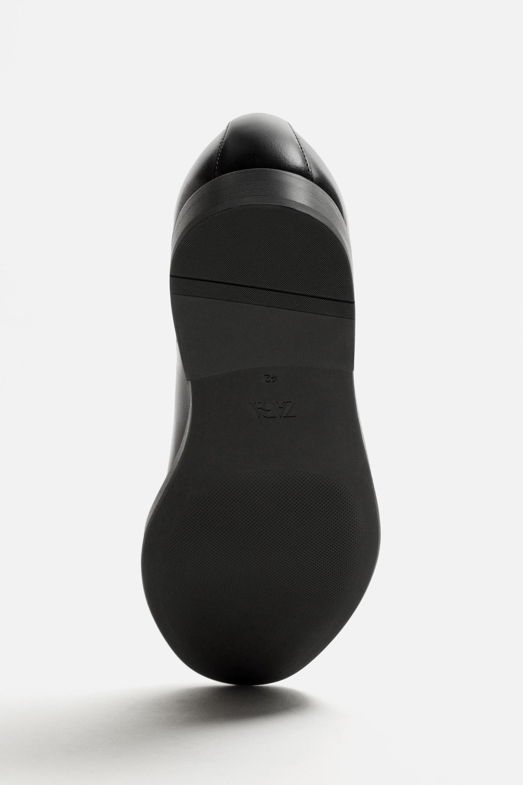 SINGLE MONK STRAP LEATHER SHOES Product Image