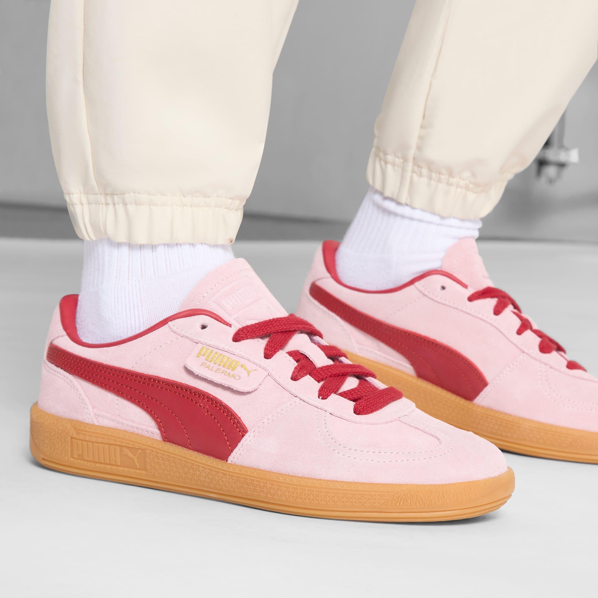 Palermo Women's Sneakers Product Image