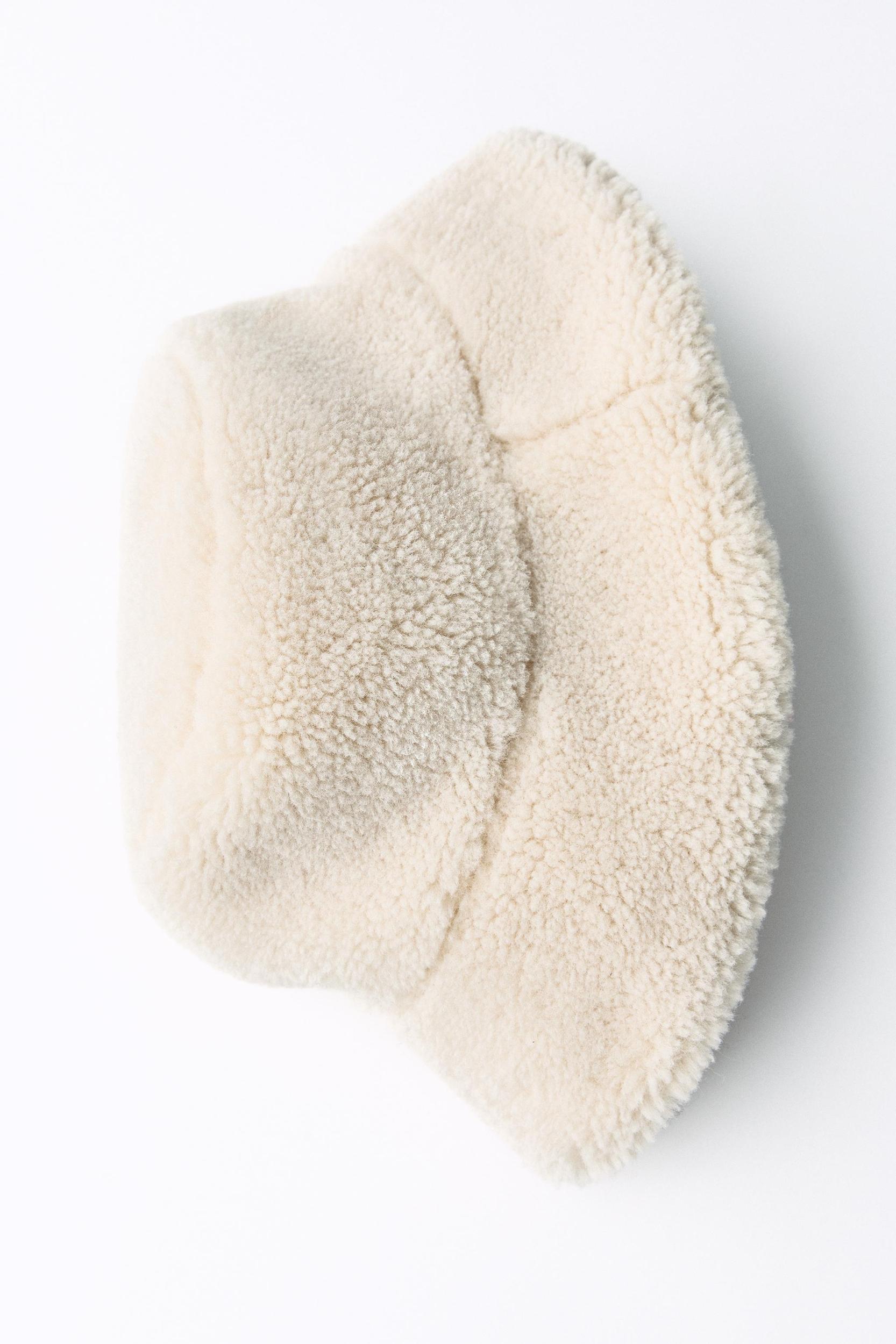 FAUX SHEARLING BUCKET HAT Product Image