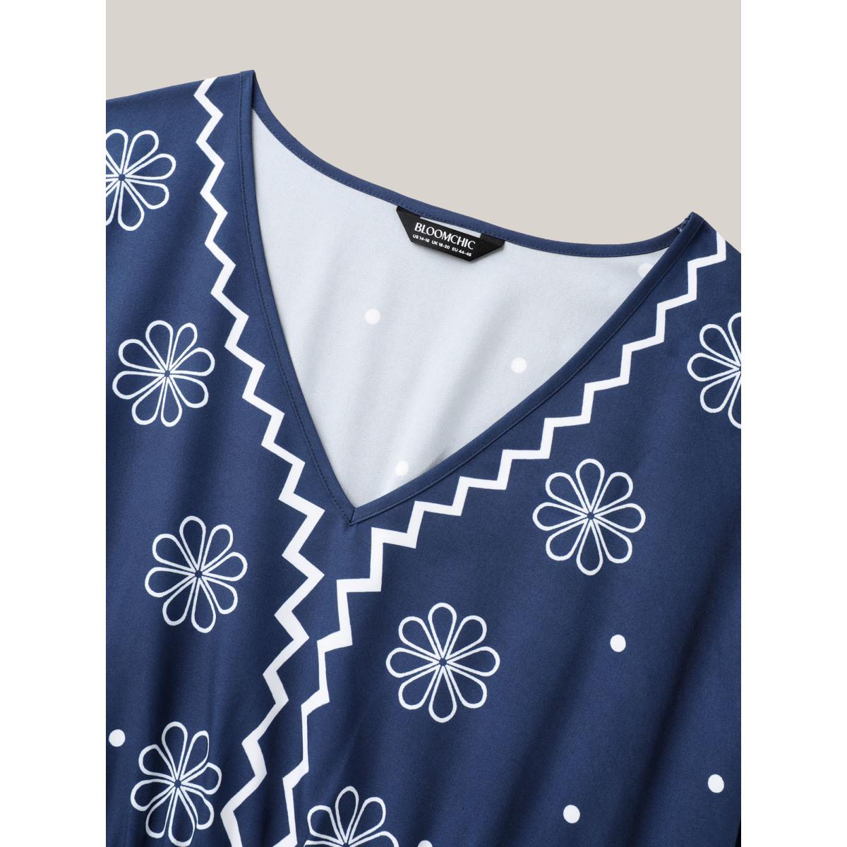 Plus Size Floral Print V-Neck Pockets Midi Dress DarkBlue Women Resort Non V-neck Short sleeve Curvy BloomChic 12/L Product Image