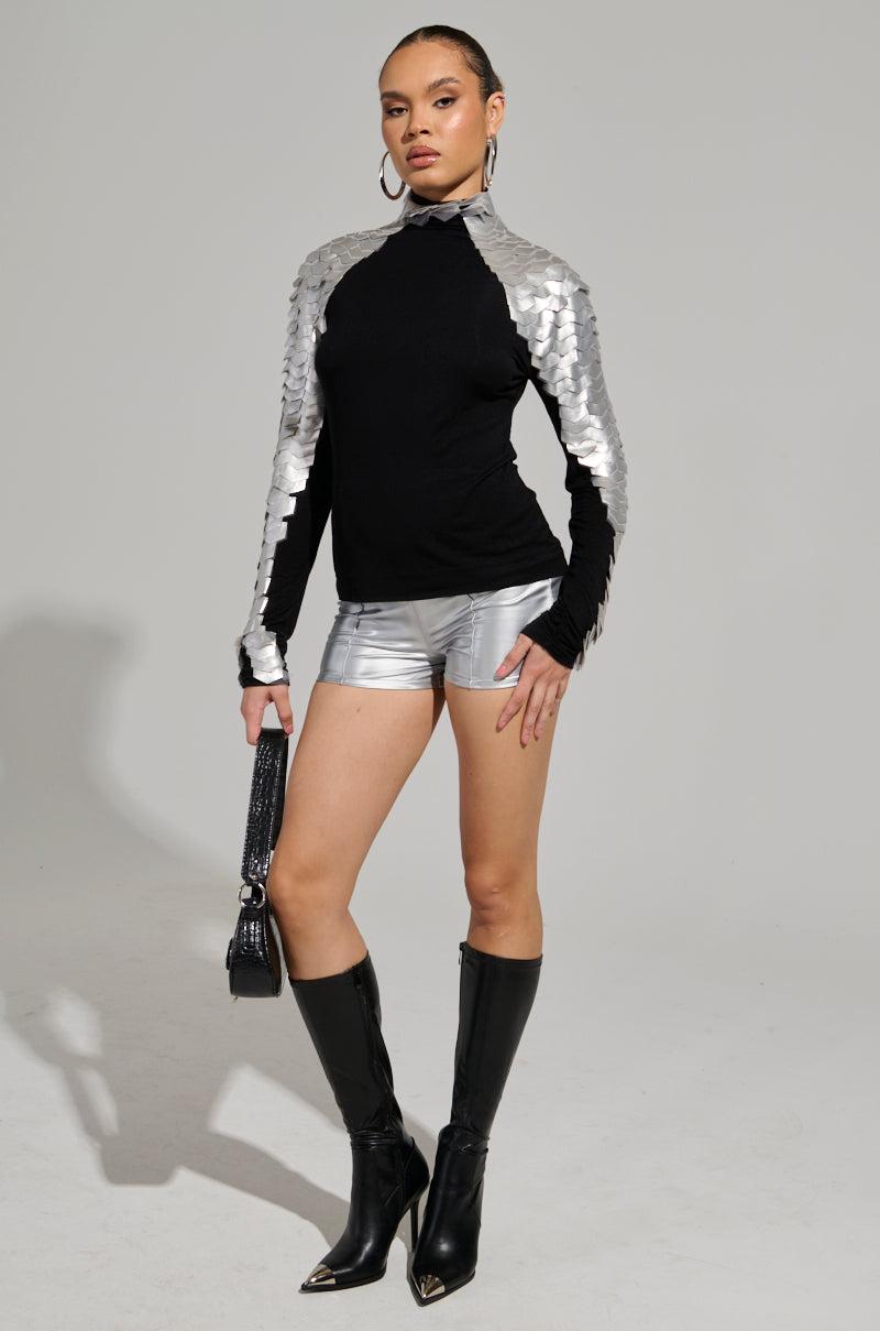 NASTASIA 2 SCALE TOP Product Image