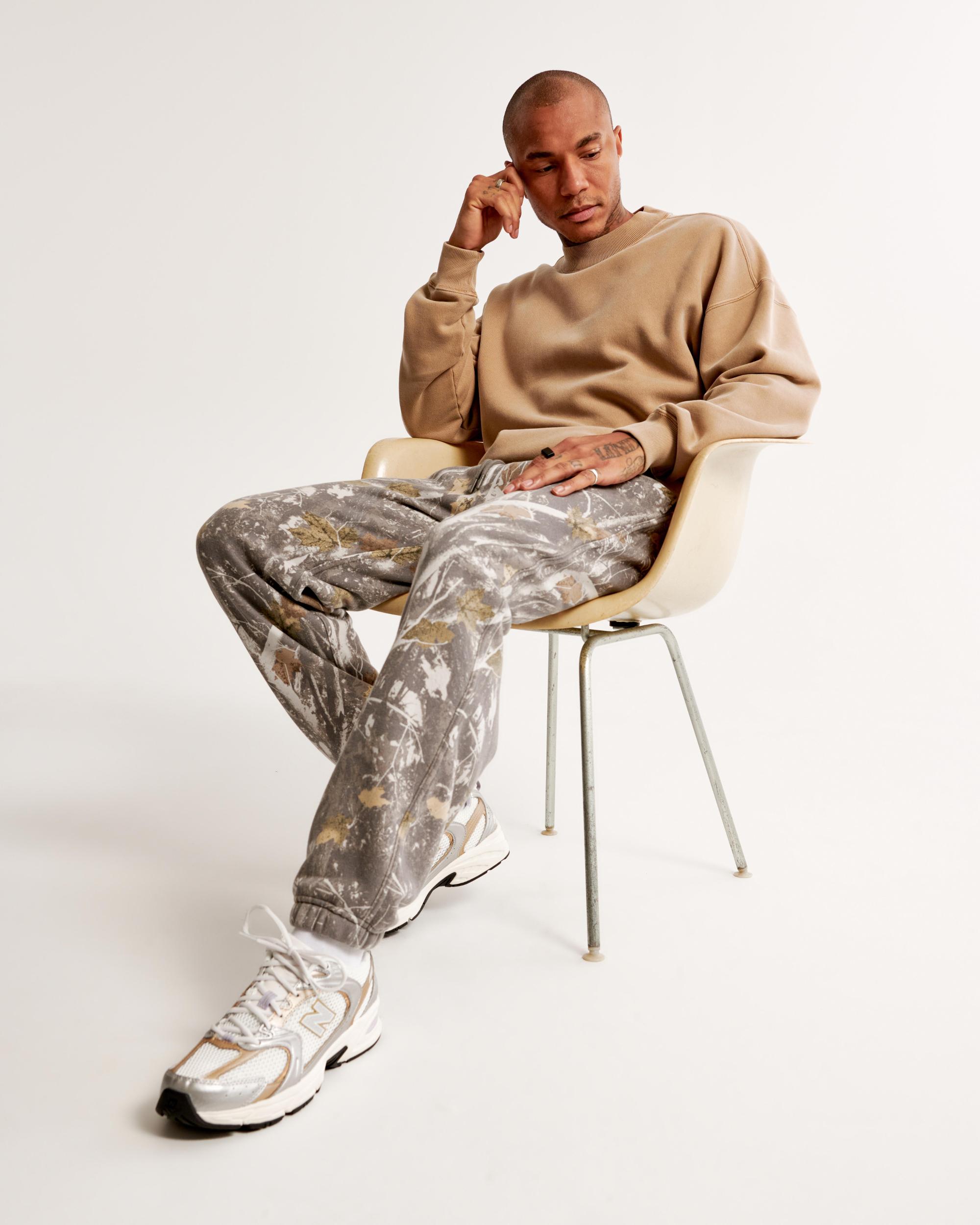 Essential Cinched Sweatpant Product Image