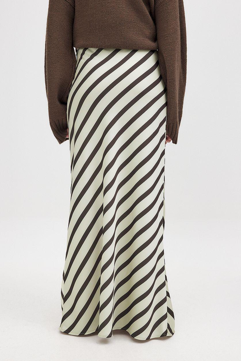 Mermaid Shape Maxi Skirt Product Image