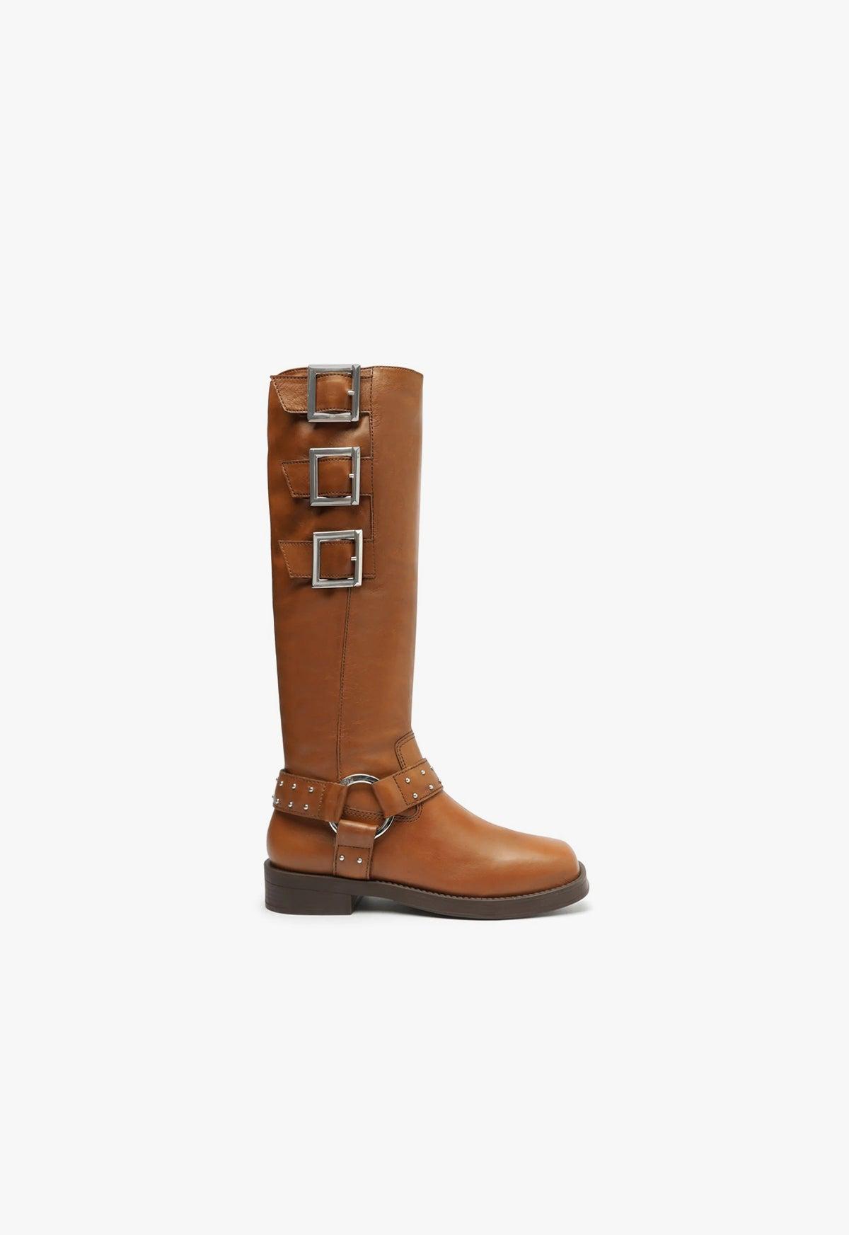 Luccia Buckle Graxo Leather Boot Female Product Image