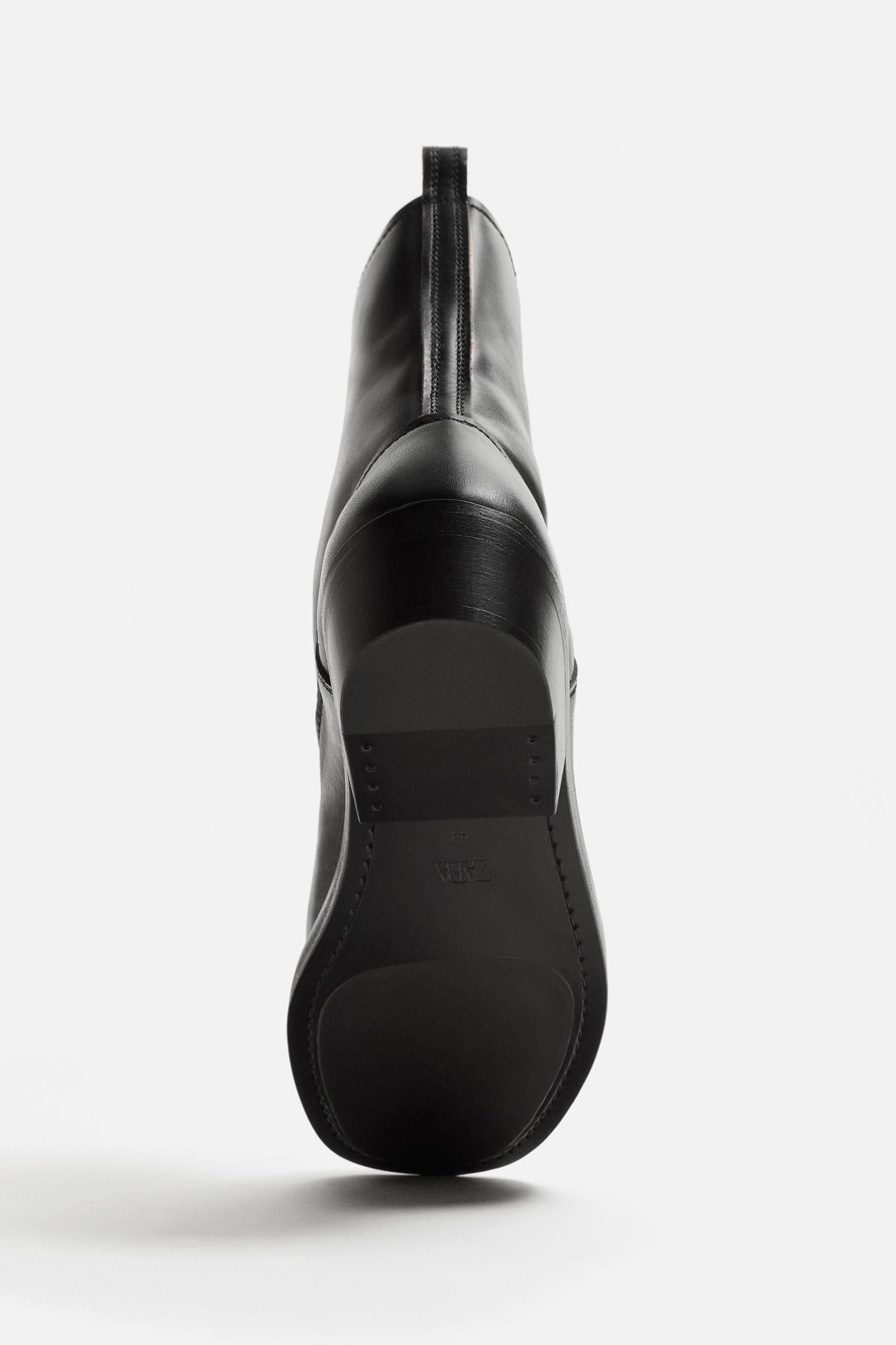 LEATHER BOOTS Product Image