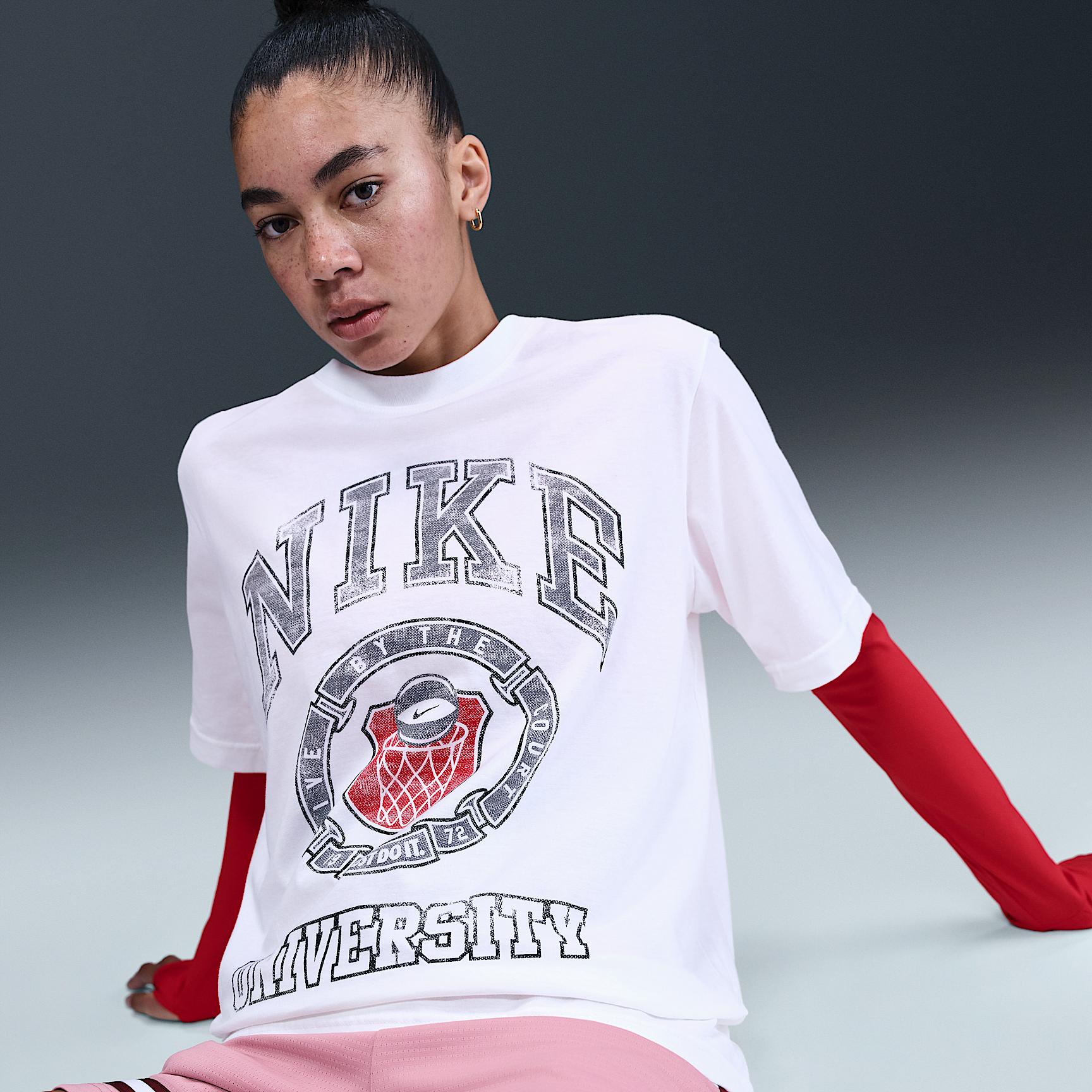 Nike Essential Women's T-Shirt Product Image
