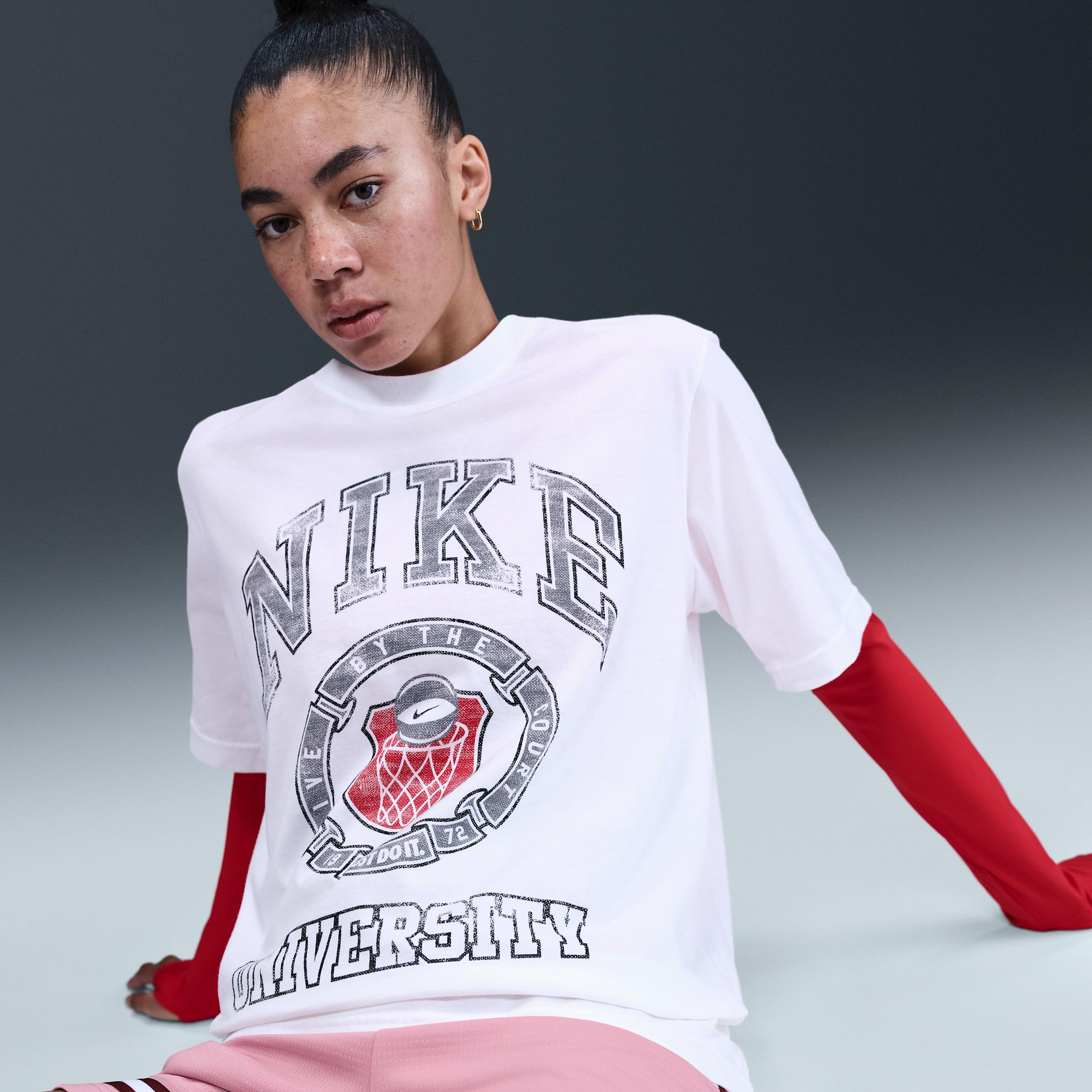 Nike Essential Women's T-Shirt Product Image
