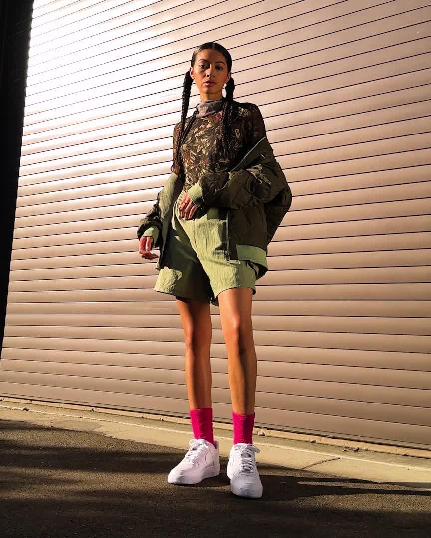 Nike Womens Air Force 1 07 Shoes | DD8959-100 Product Image