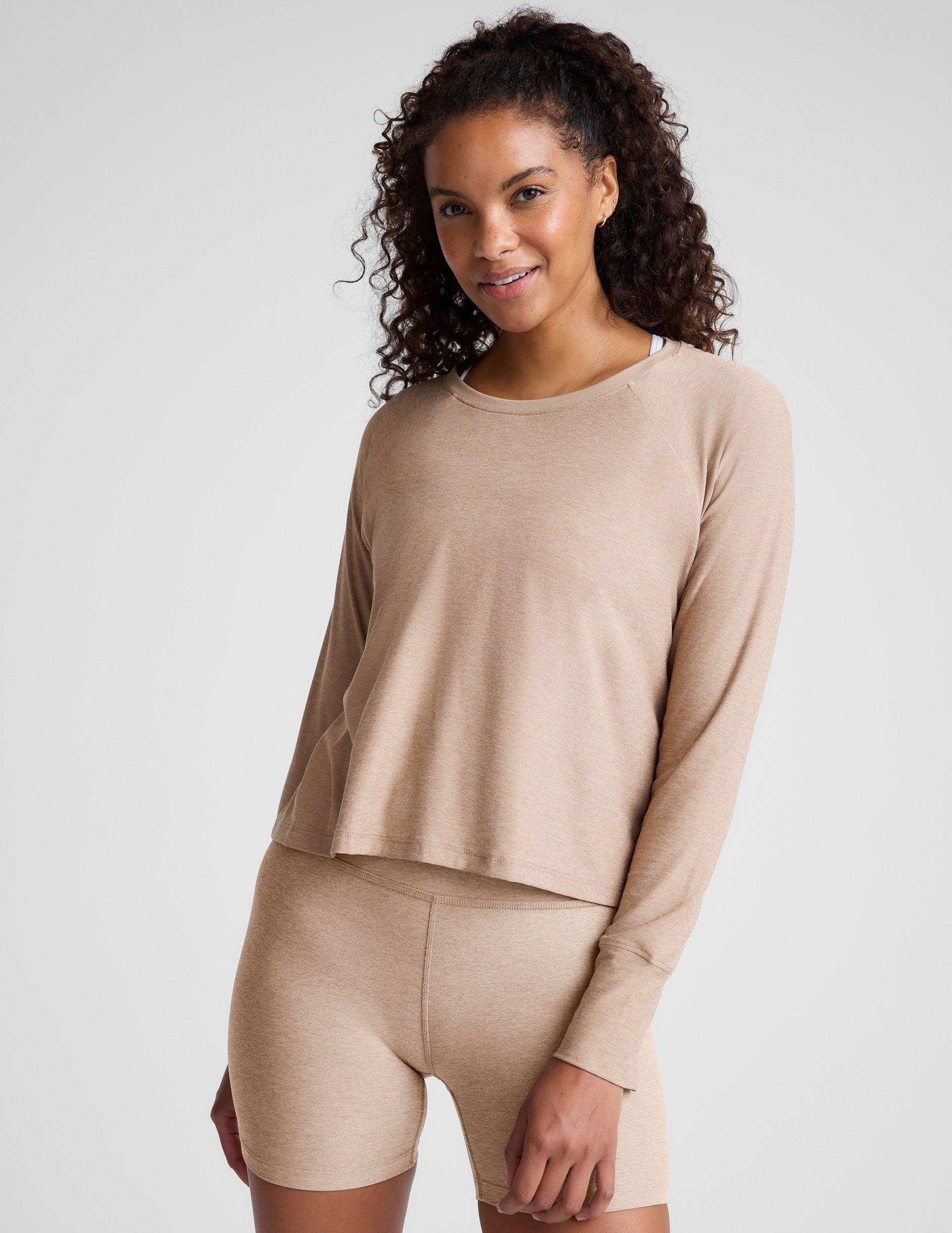 Featherweight Daydreamer Pullover Product Image