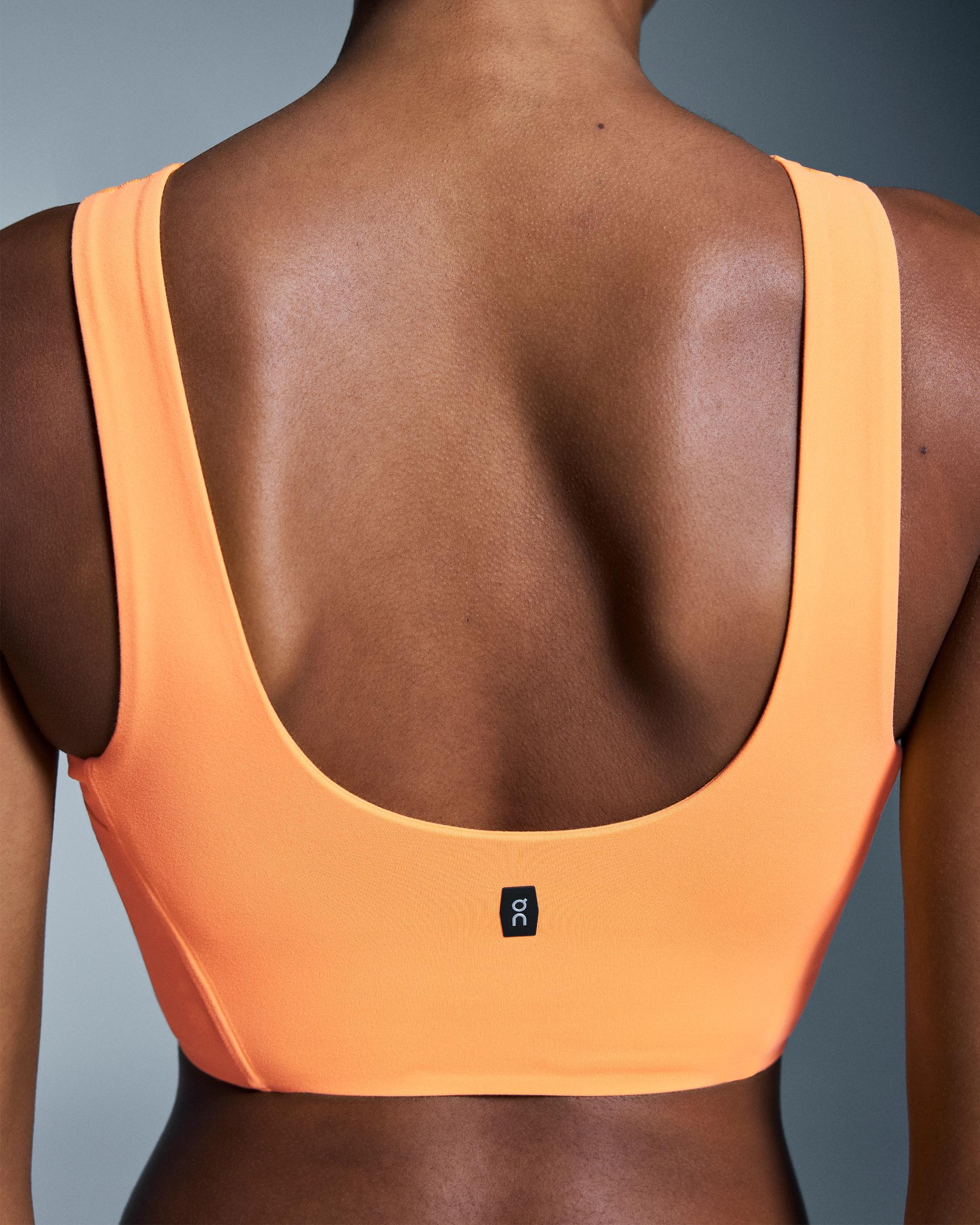 Core 2-in-1 Crop: Women's Crop Top For Running & Training Product Image
