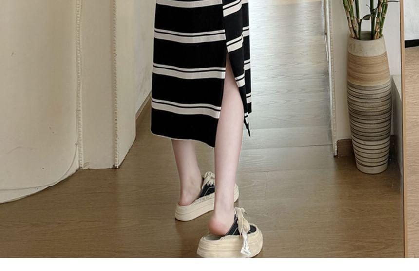 Maternity Short-Sleeve Round Neck Striped Midi T-Shirt Dress Product Image