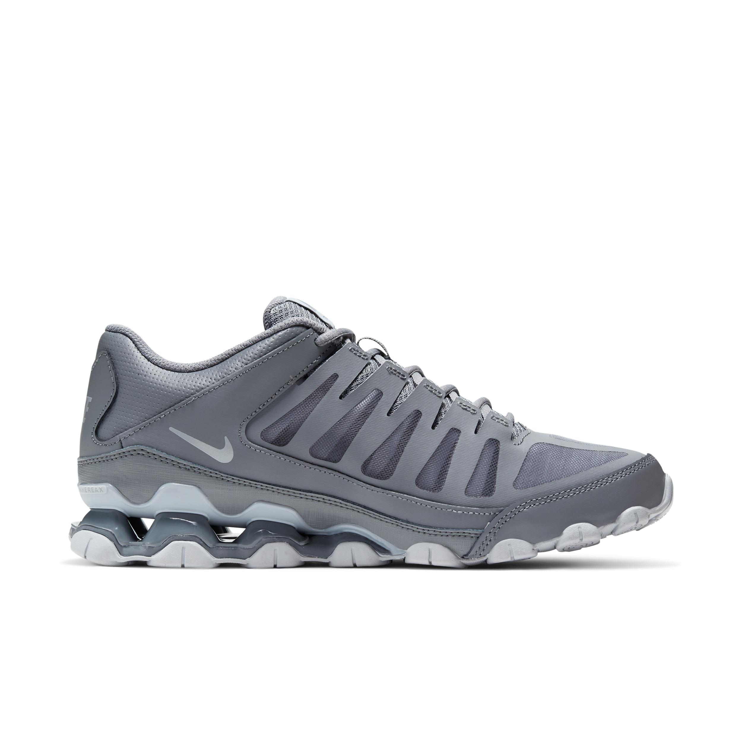 Nike Mens Reax 8 TR Workout Shoes | 621716-010 Product Image