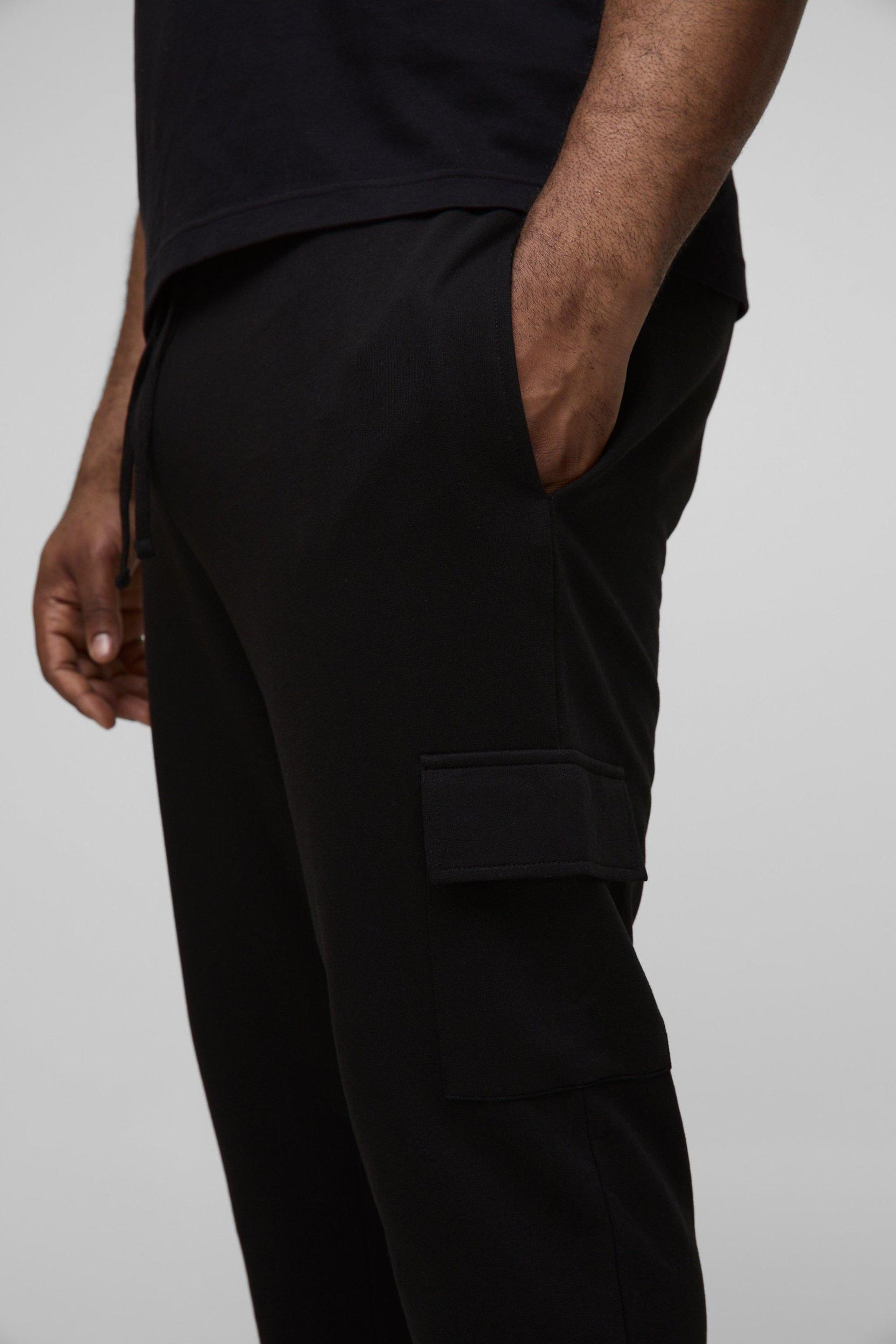 Plus Lightweight Skinny Fit Basic Cargo Sweatpants | boohooMAN USA Product Image
