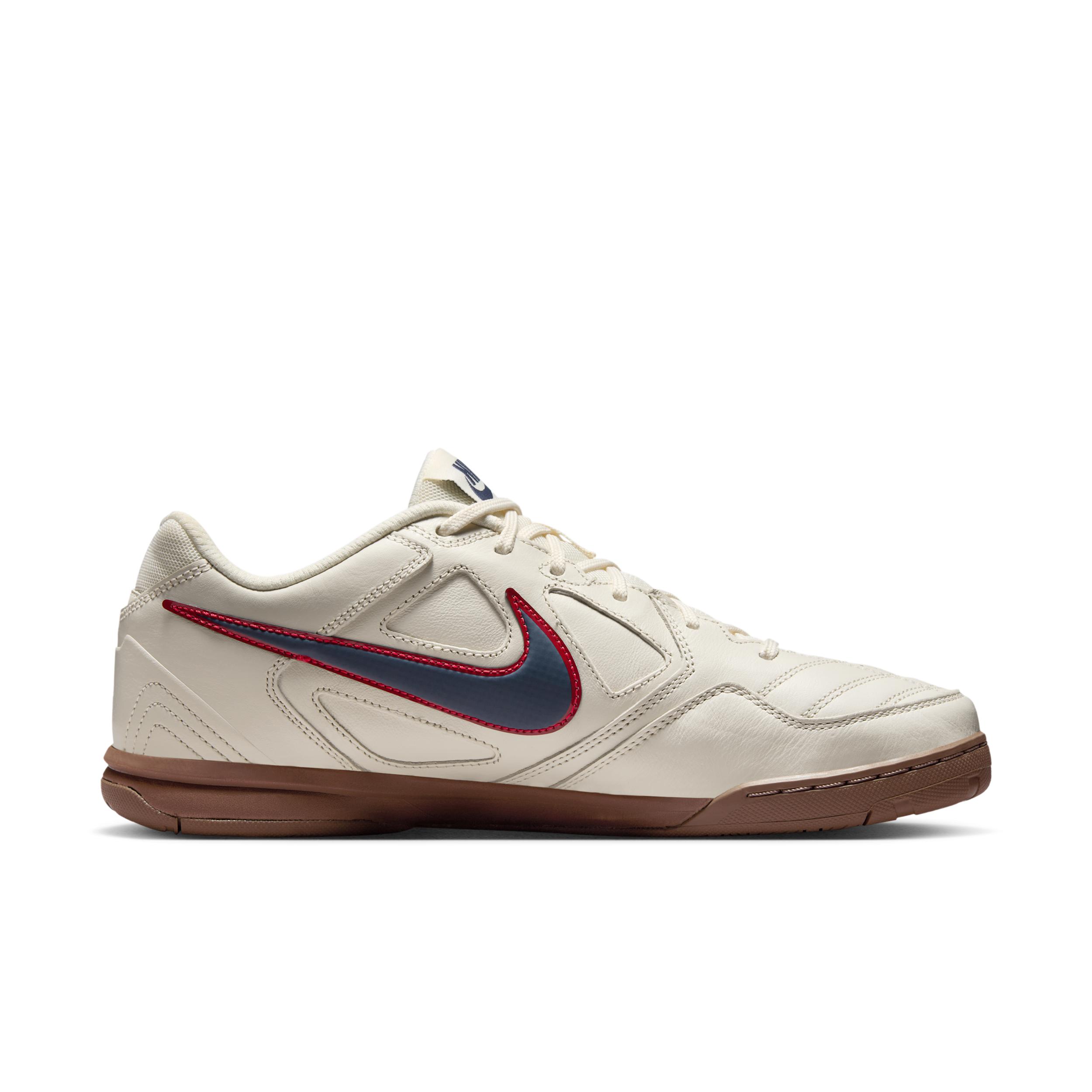 Nike Mens Gato Shoes | IH4380-110 Product Image