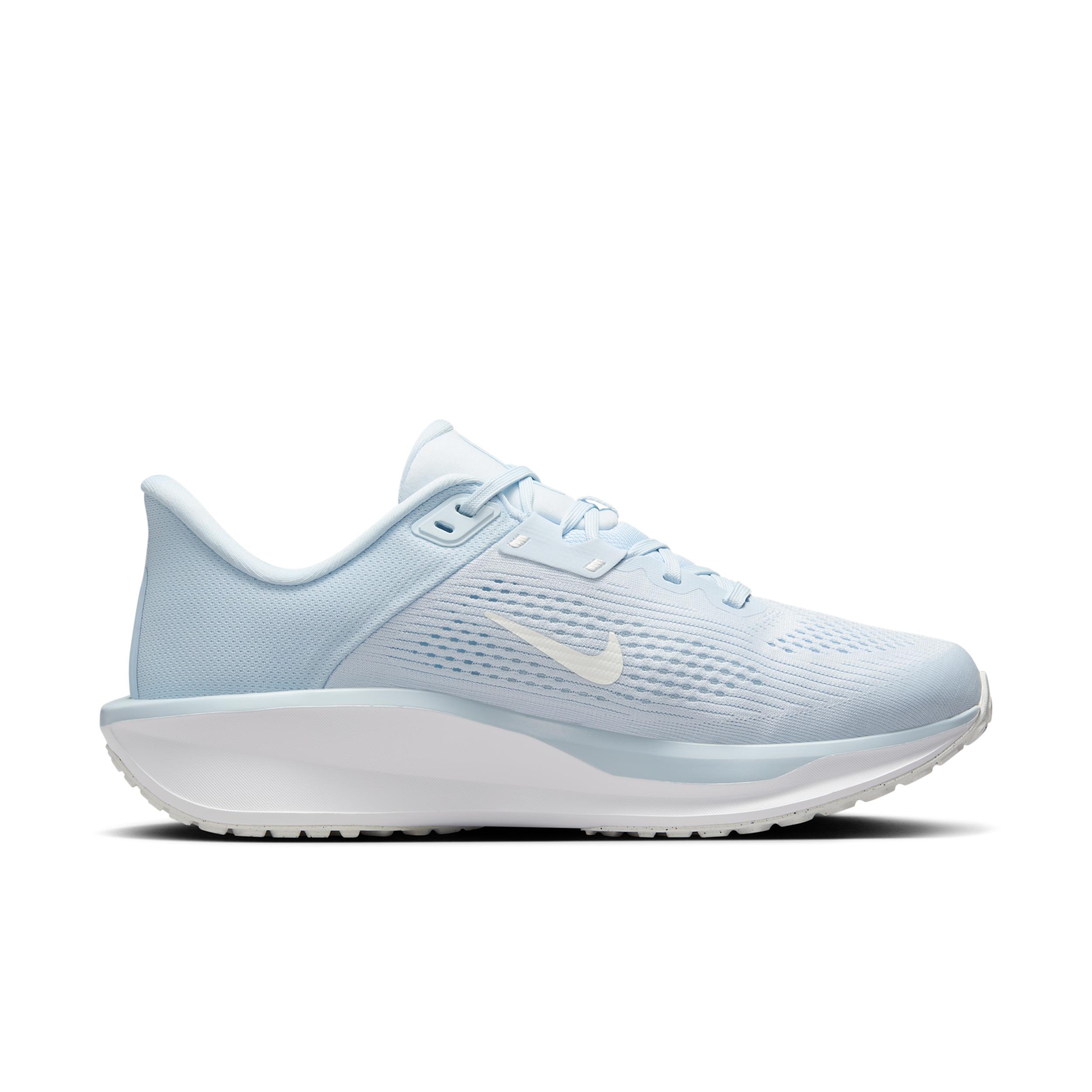 Nike Womens Quest 6 Running Shoe Product Image