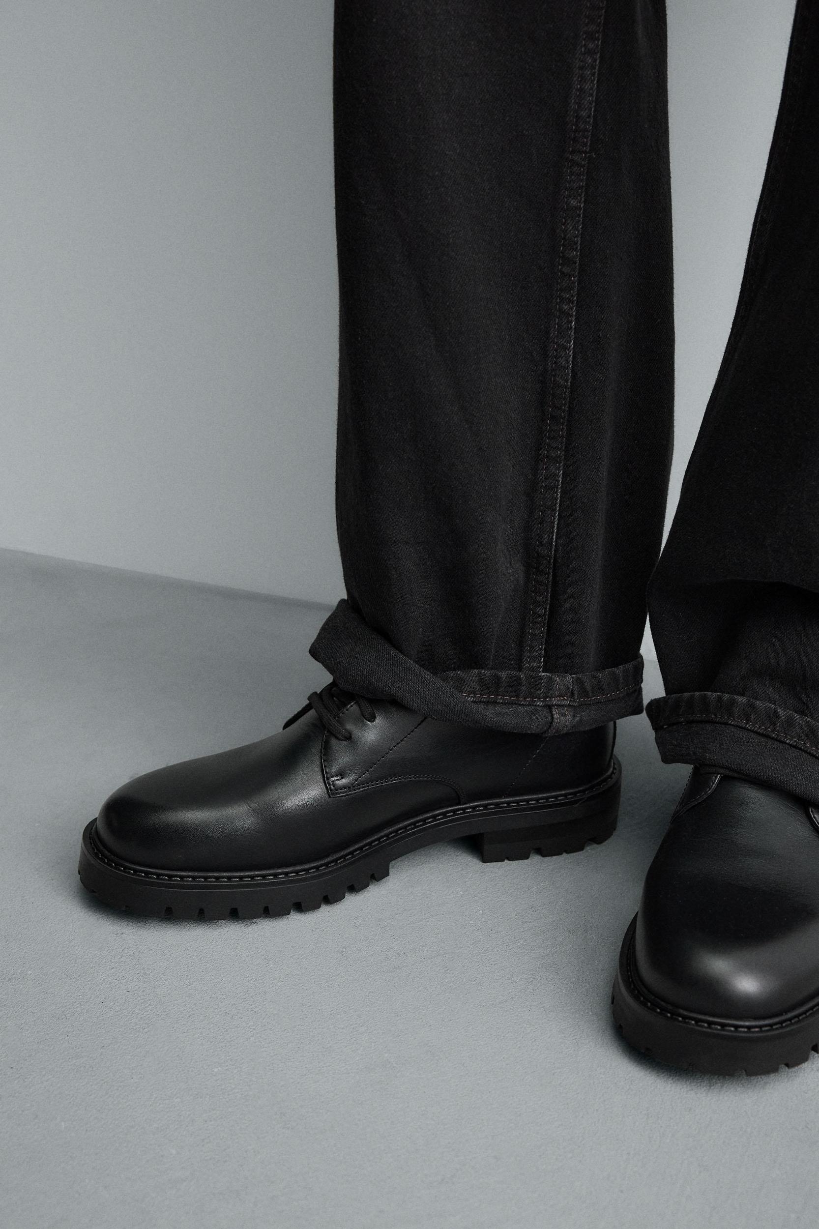 LACED LEATHER BOOTS Product Image