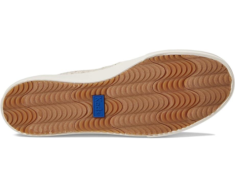 Triple Up Lace Celebrations Product Image