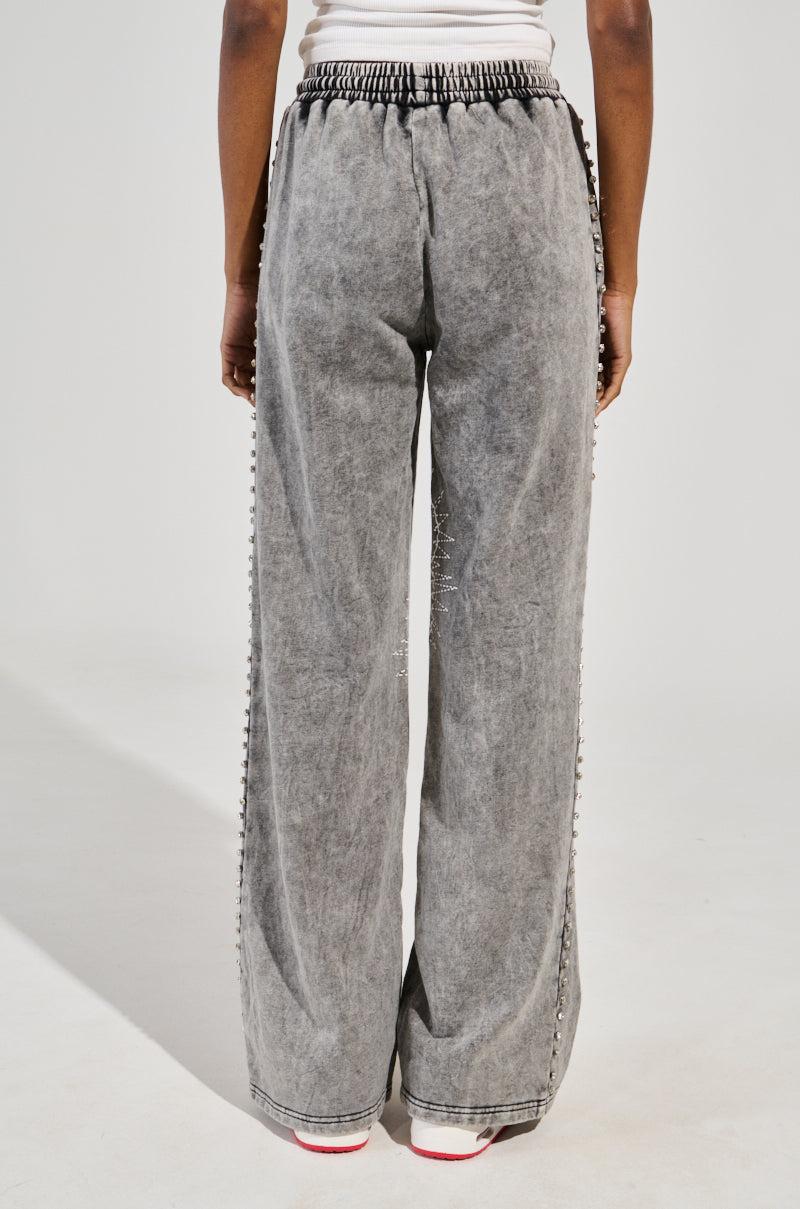 WINNERS CLUB WIDE LEG JOGGER Product Image