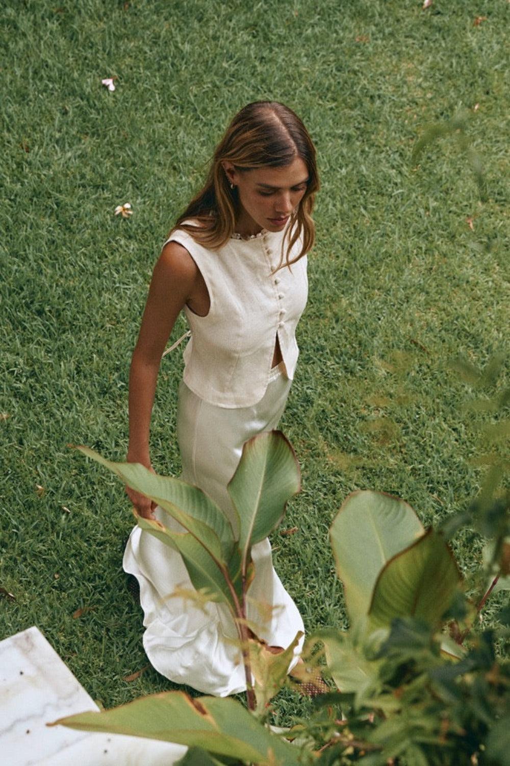 Celeste Linen Top Cream Product Image