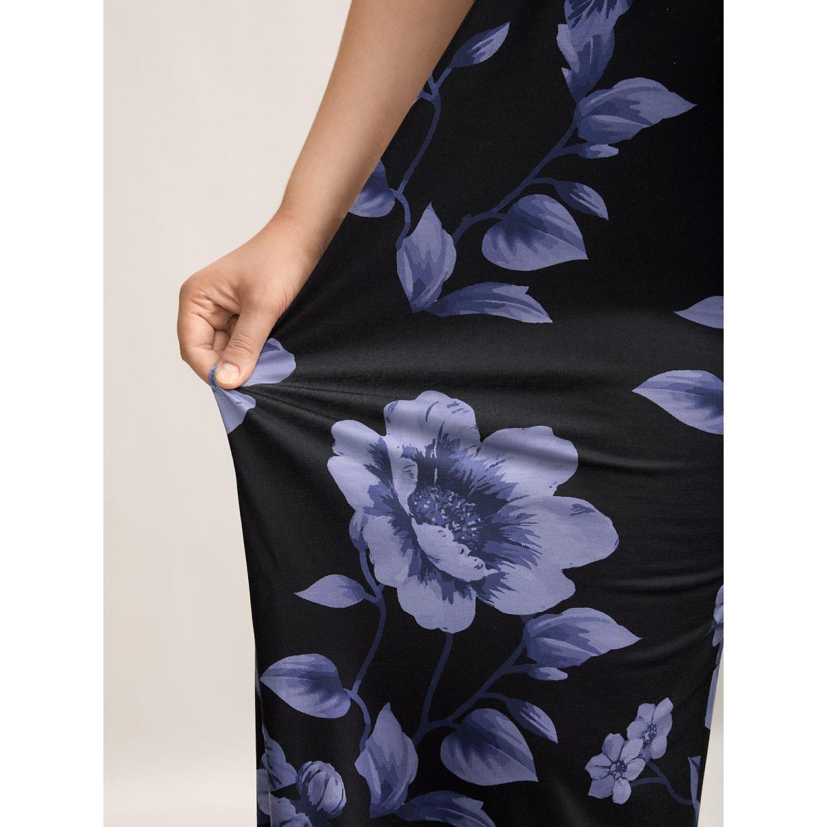 Plus Size Bluepurple Floral Print Stretchy Adjustable Straps Jumpsuit Women Elegant Sleeveless Non Everyday-Elegant Loose Jumpsuits BloomChic 22-24/3X Product Image