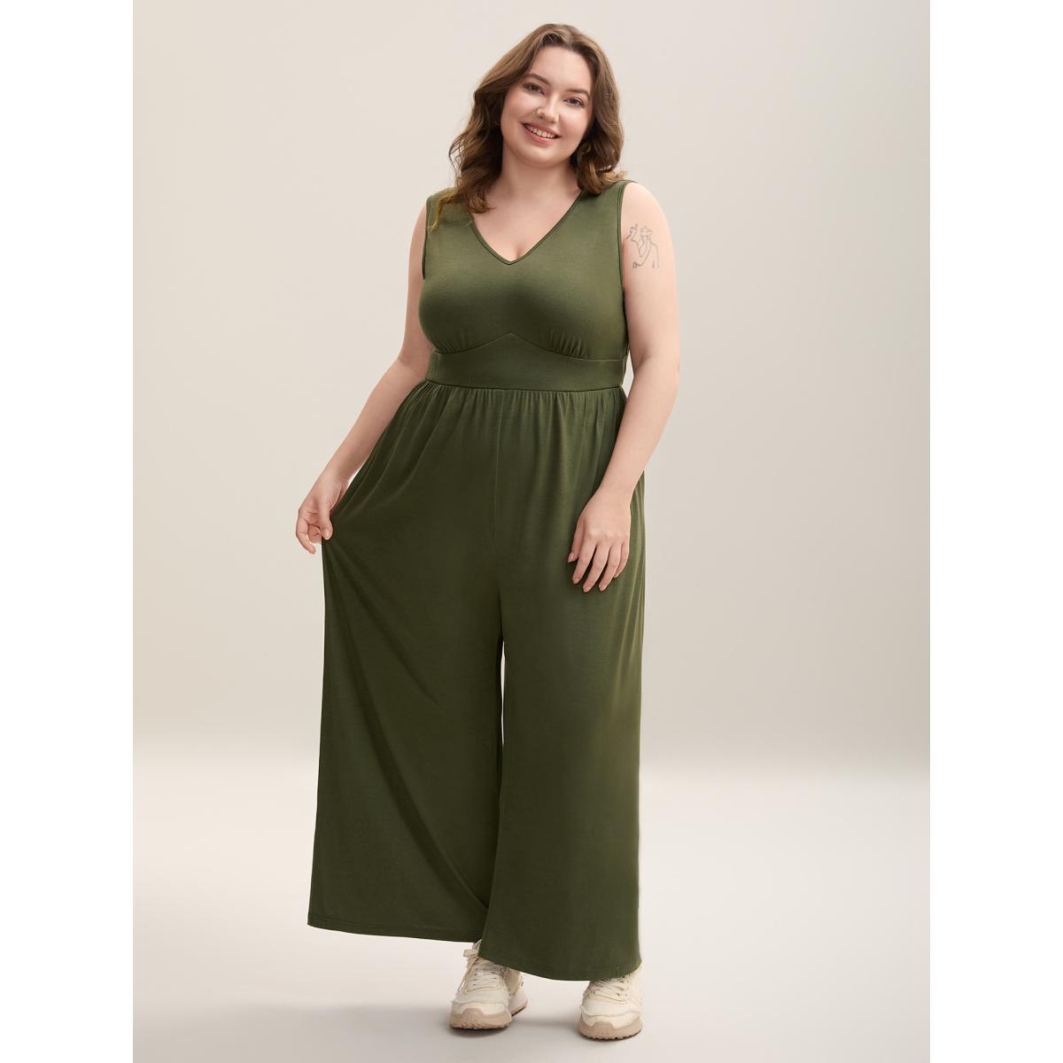 Plus Size ArmyGreen Stretchy Knit Pockets Cross Back Jumpsuit Women At the Office Sleeveless V-neck Office Loose Jumpsuits BloomChic 10/M Product Image