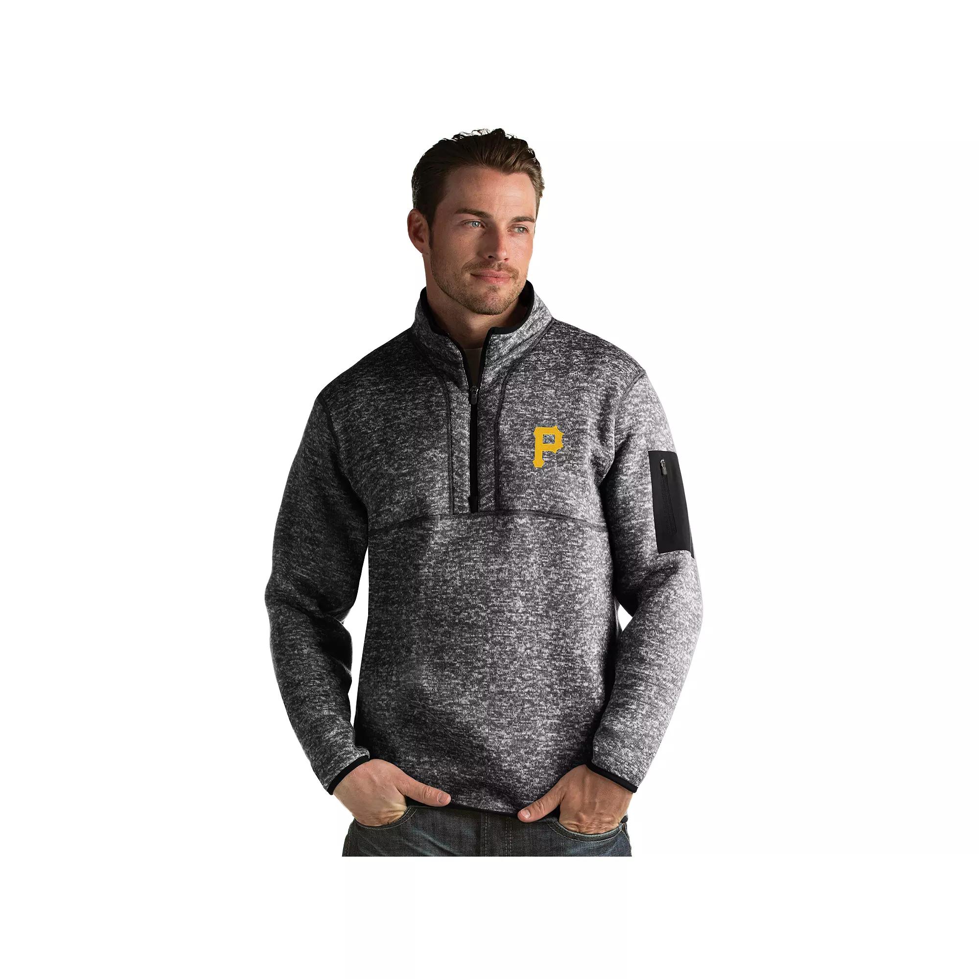 Men's Antigua New York Yankees Fortune Pullover,  Product Image