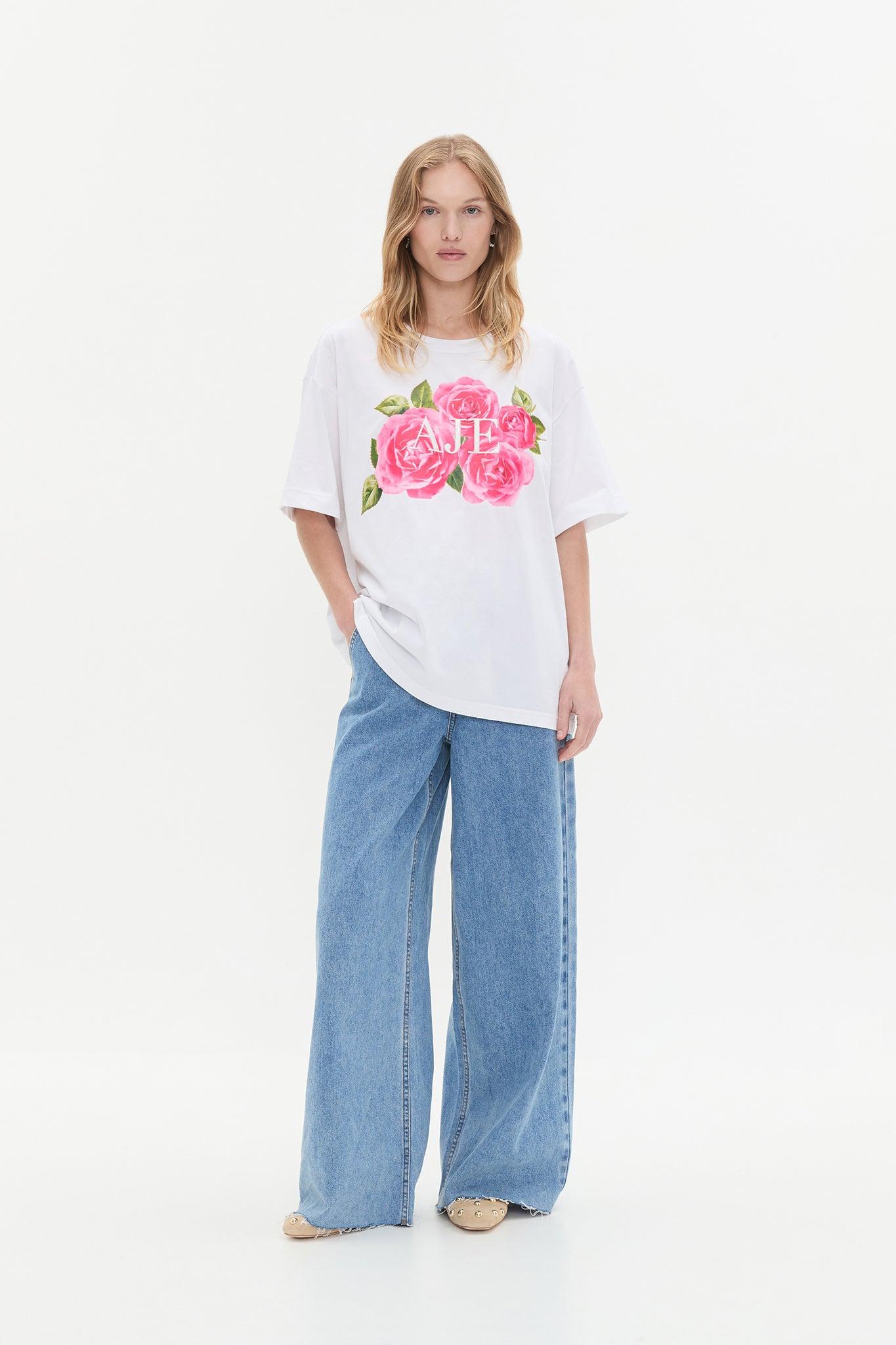 Alani Tee Product Image