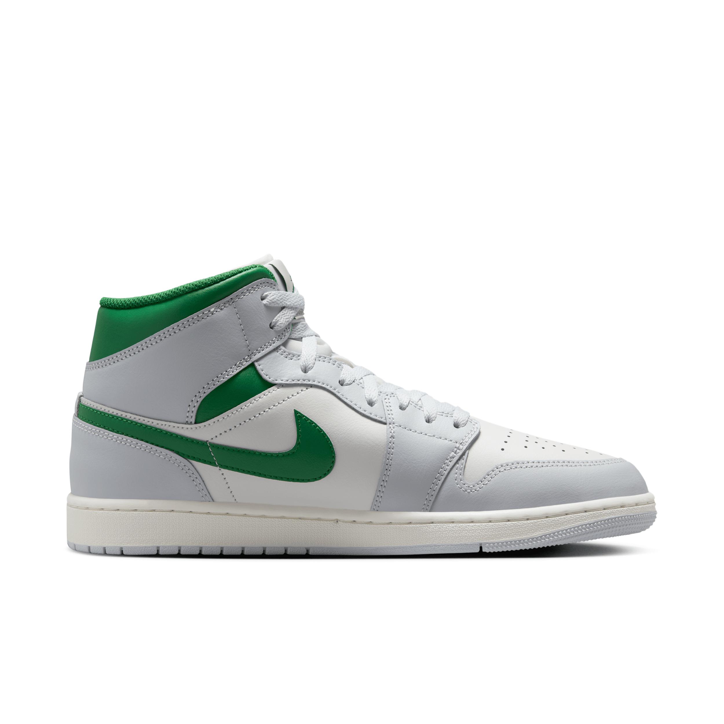 Mens Air Retro 1 Mid Casual Shoes Product Image