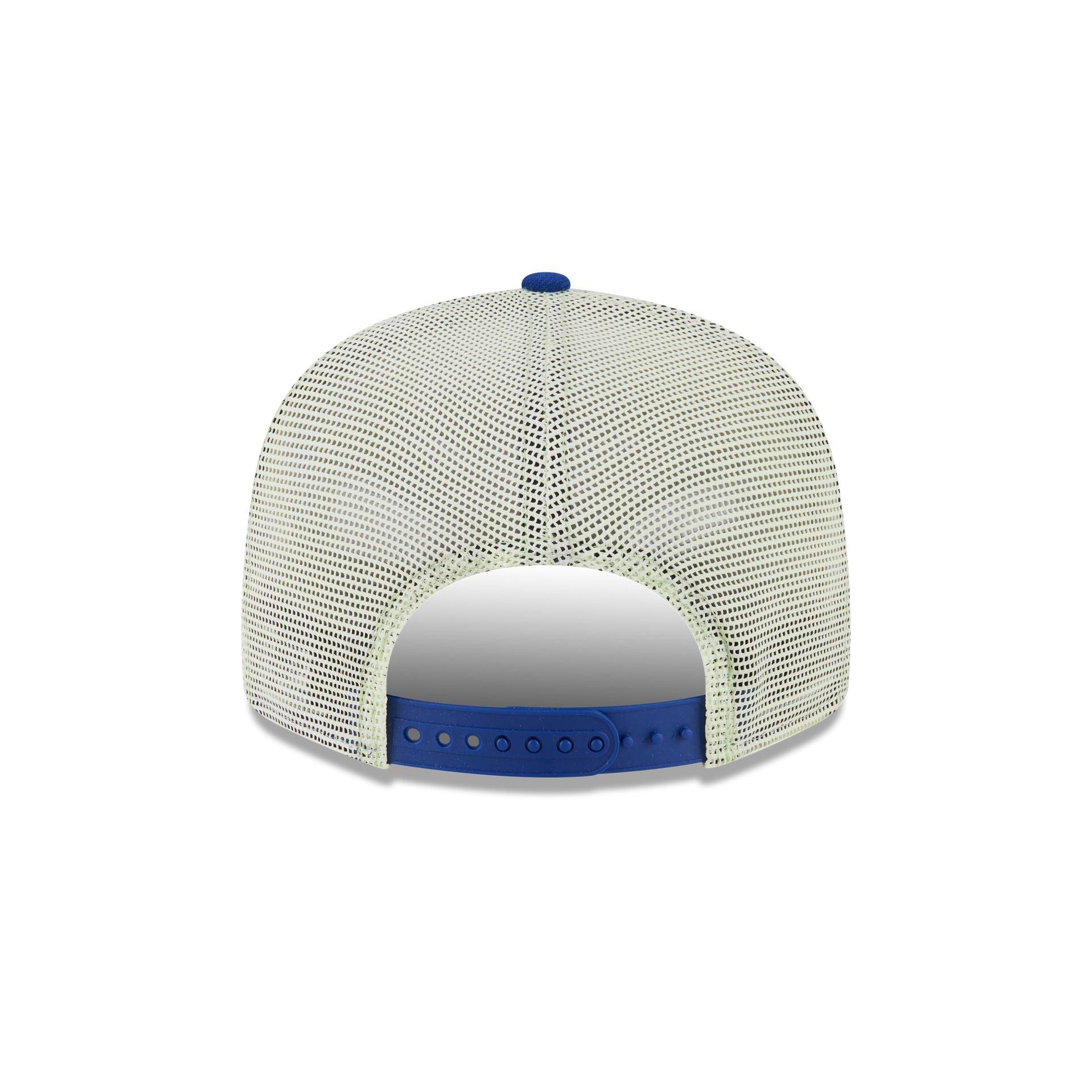 Toronto Blue Jays Glow-In-The-Dark 9FIFTY Trucker Hat Male Product Image