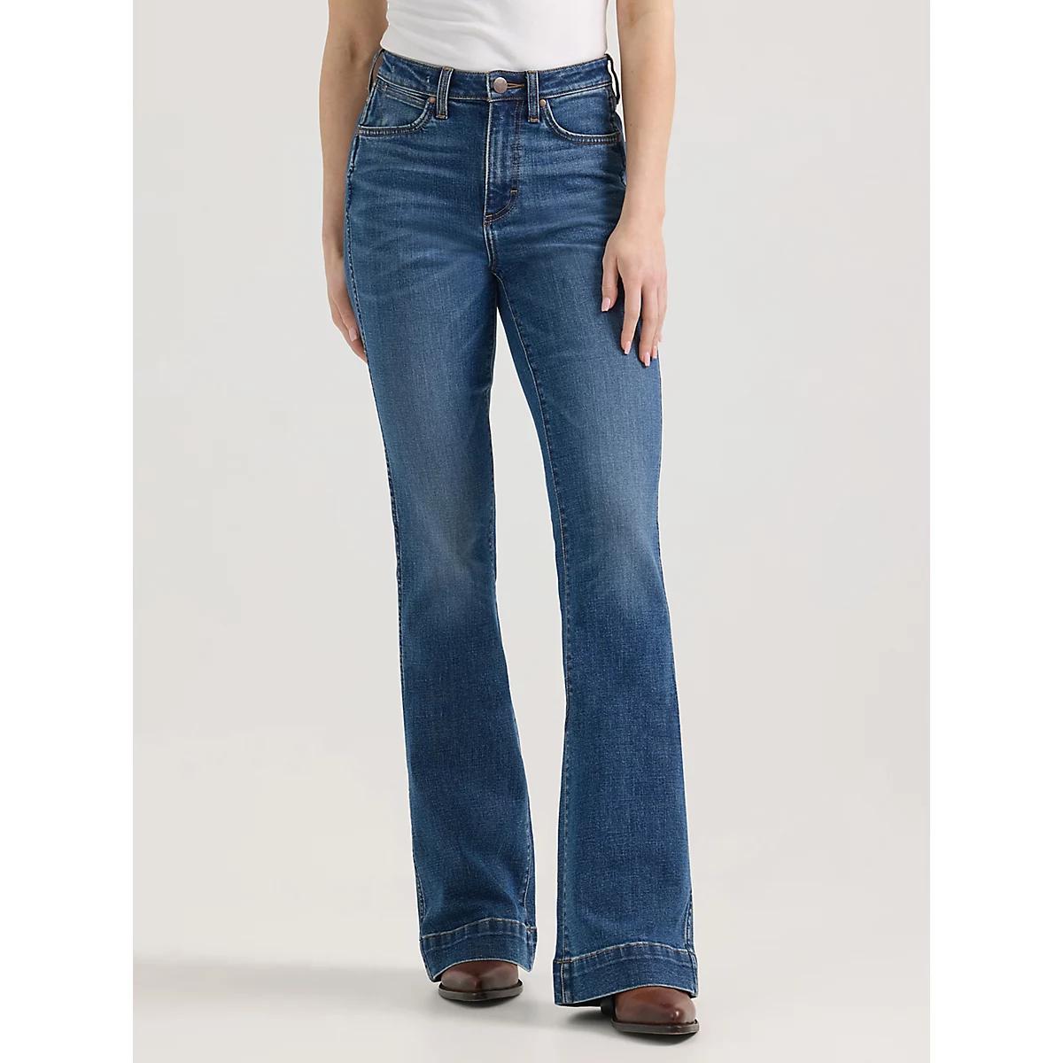 Women's Wrangler Retro® Bailey High Rise Trouser Jean in Vivianna Product Image