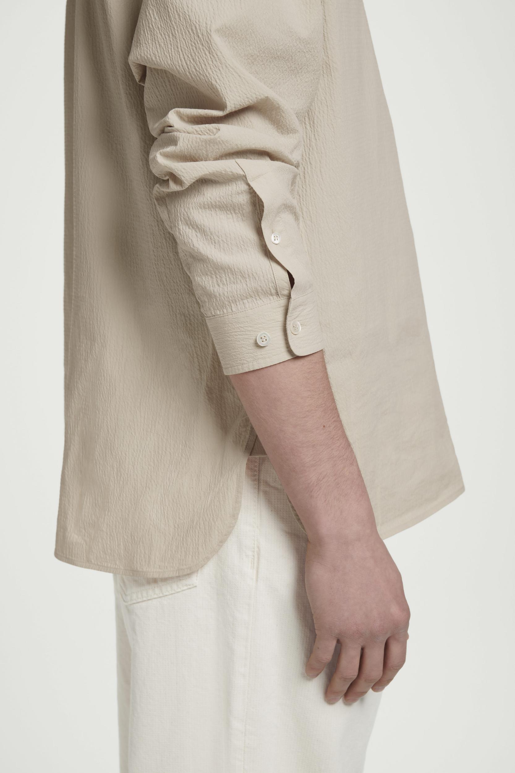 COTTON-SEERSUCKER POPOVER SHIRT Product Image