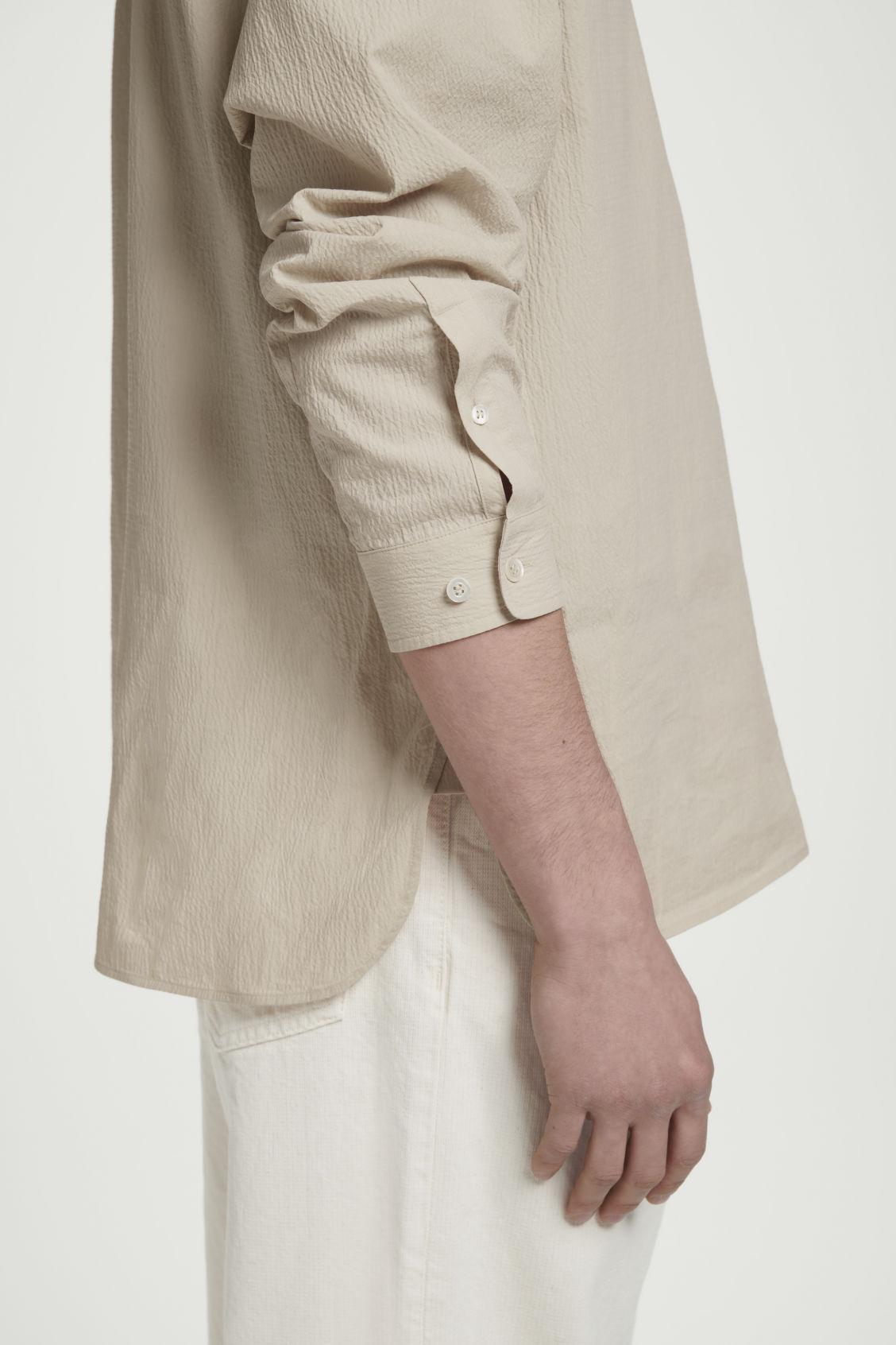 COTTON-SEERSUCKER POPOVER SHIRT Product Image