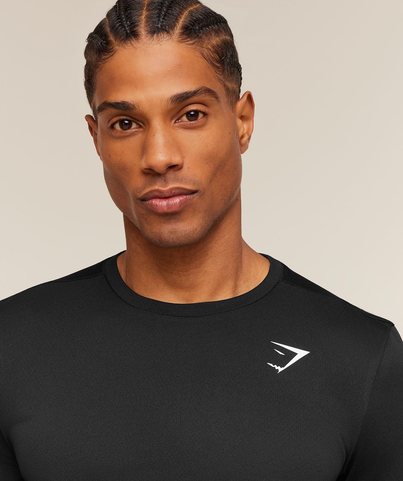 Gymshark Arrival T-Shirt - Black Male Product Image