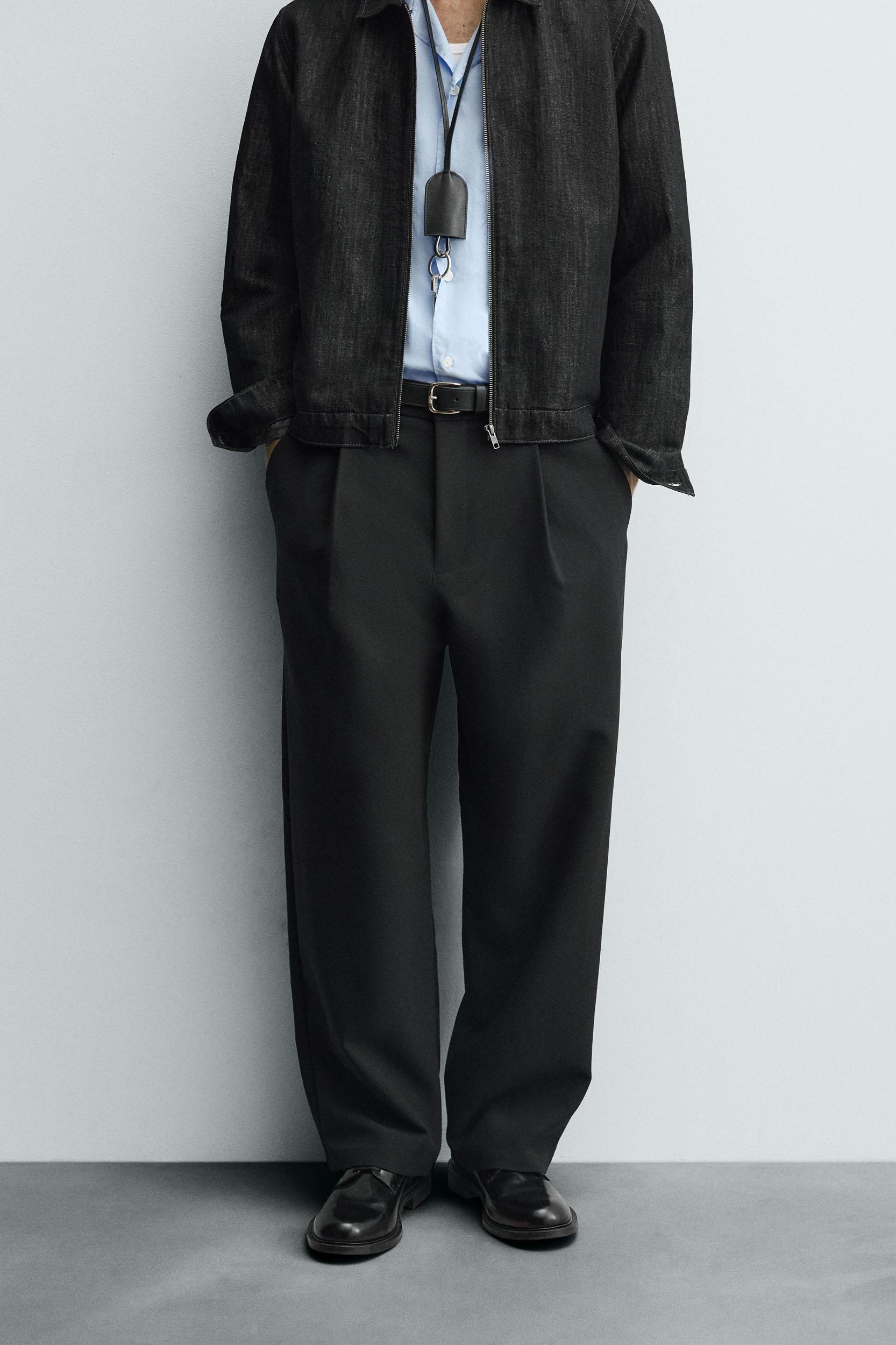 RELAXED FIT PLEATED PANTS Product Image