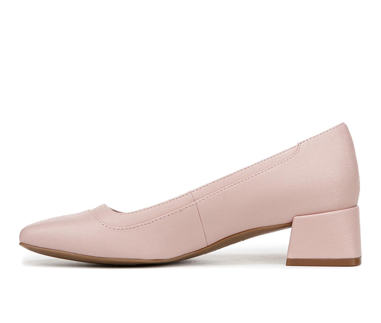 Women's Naturlizer Huntley Pumps Product Image