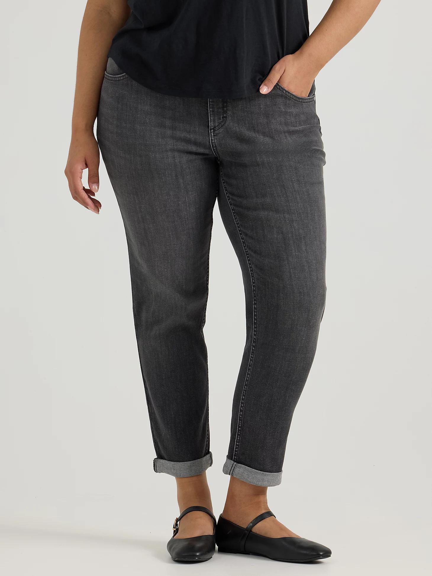 Women's Legendary 90's Taper Leg Jean (Plus) | Women's Jeans | Lee® Product Image