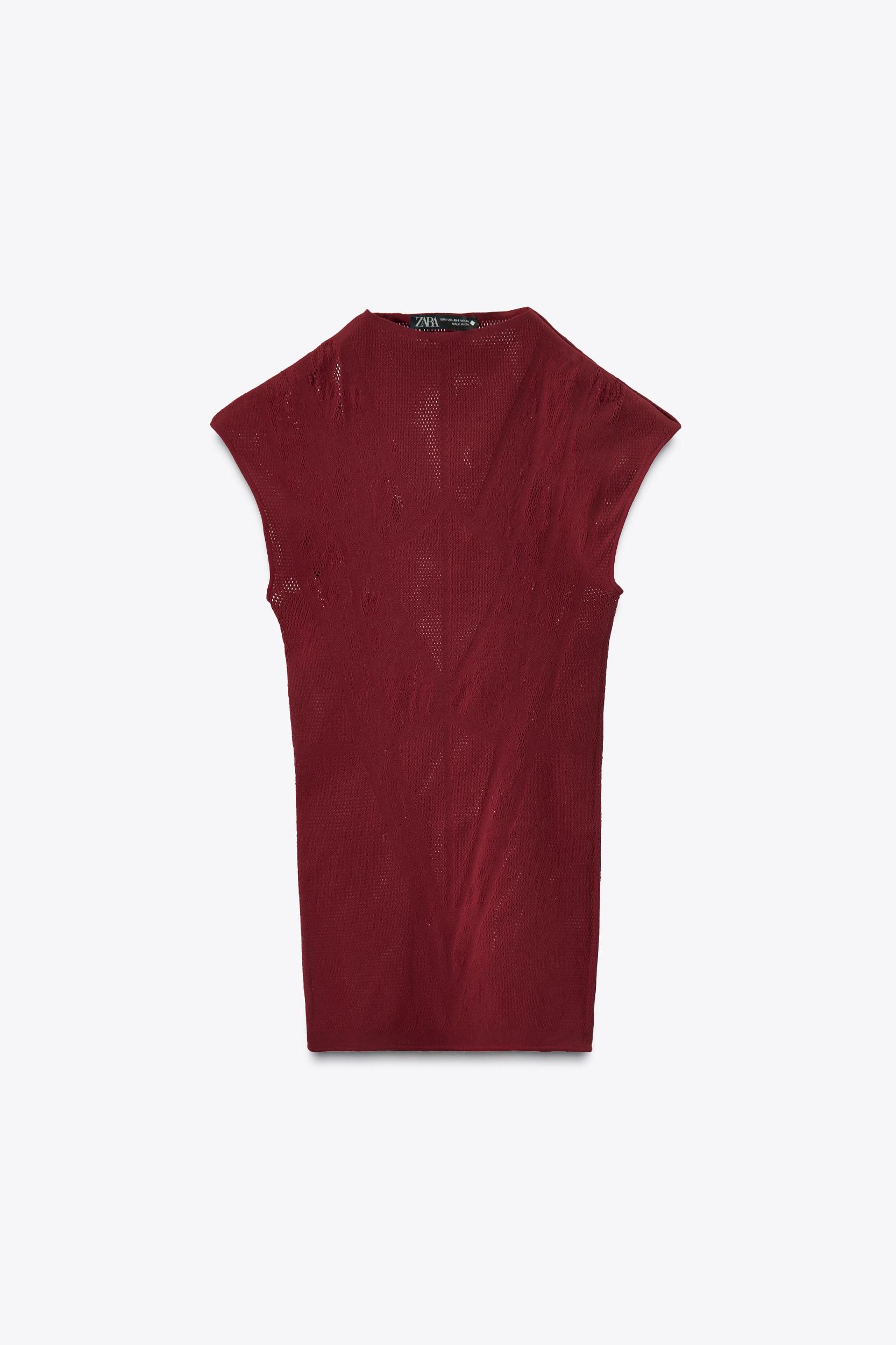 SEAMLESS LACE TOP Product Image