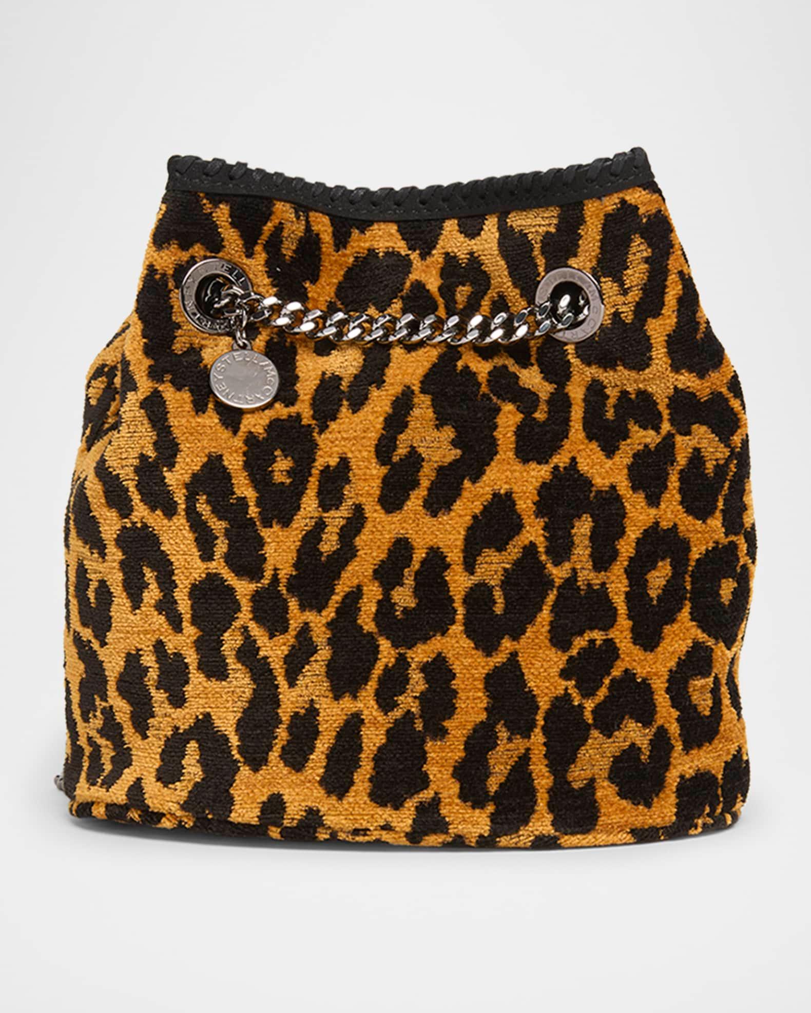 Leopard Jacquard Bucket Bag Product Image