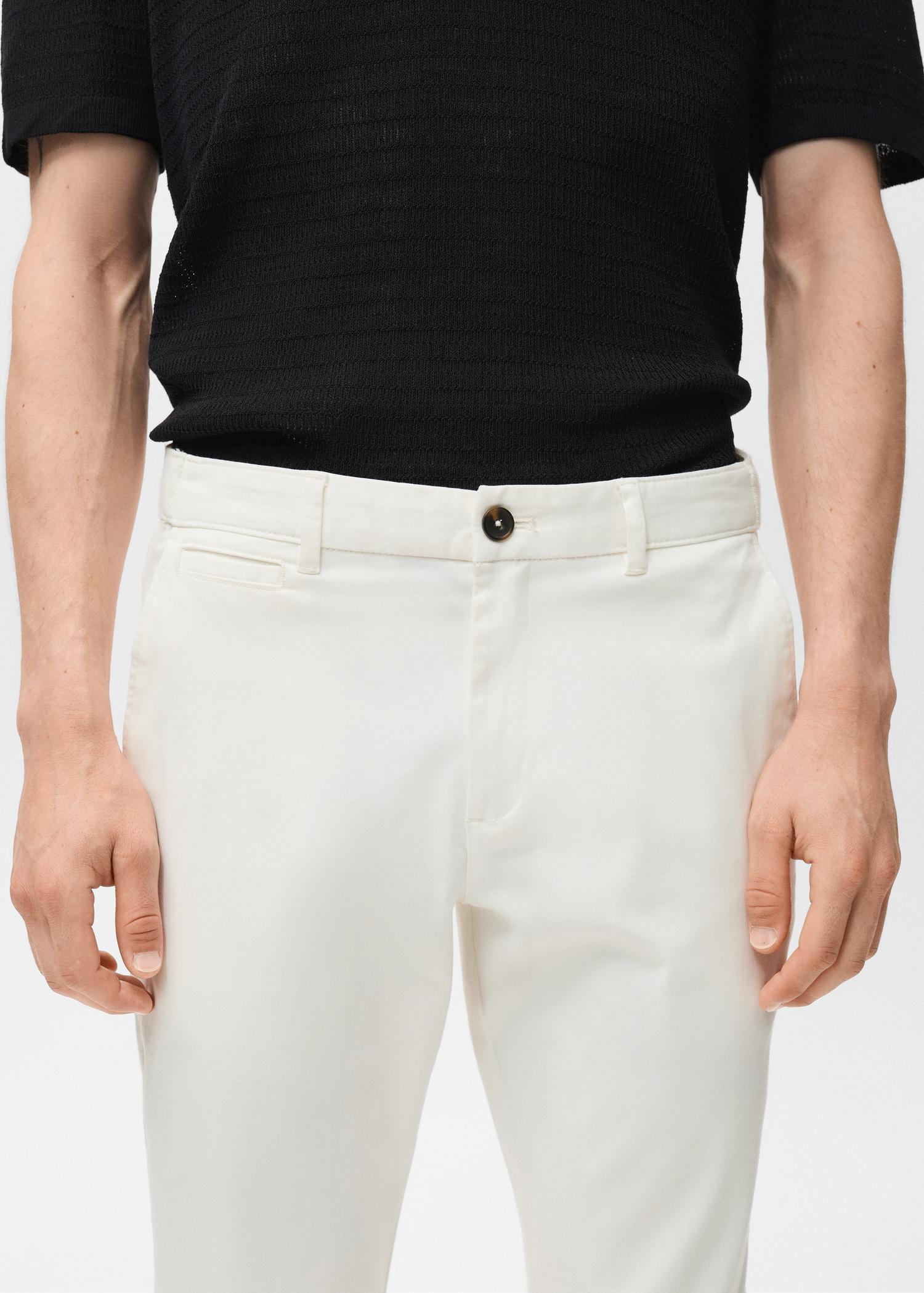 Prato cropped tapered chino pants - Men | MANGO USA Product Image