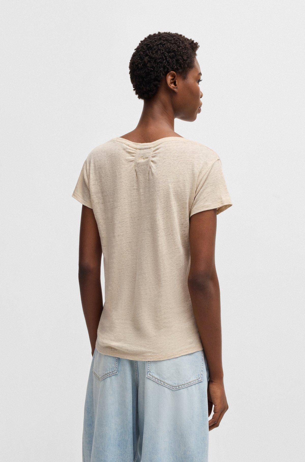 Scoop-neck linen T-shirt with gathered back Product Image