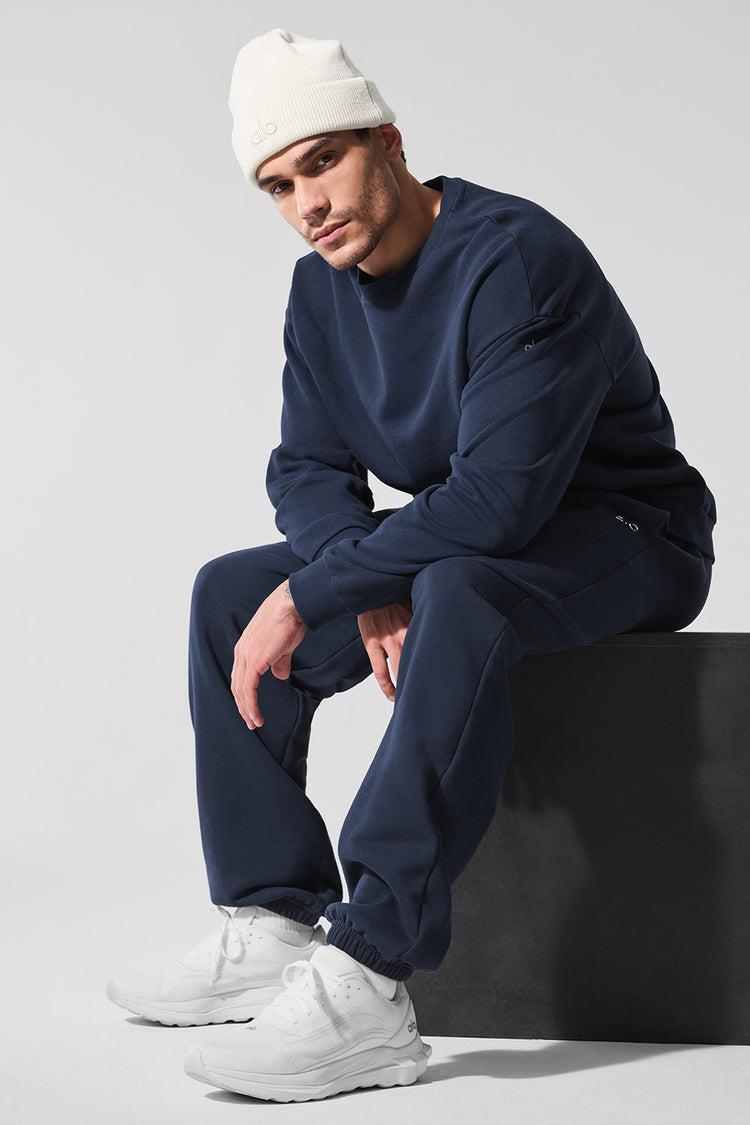 Chill Crew Neck Pullover - Navy Male Product Image