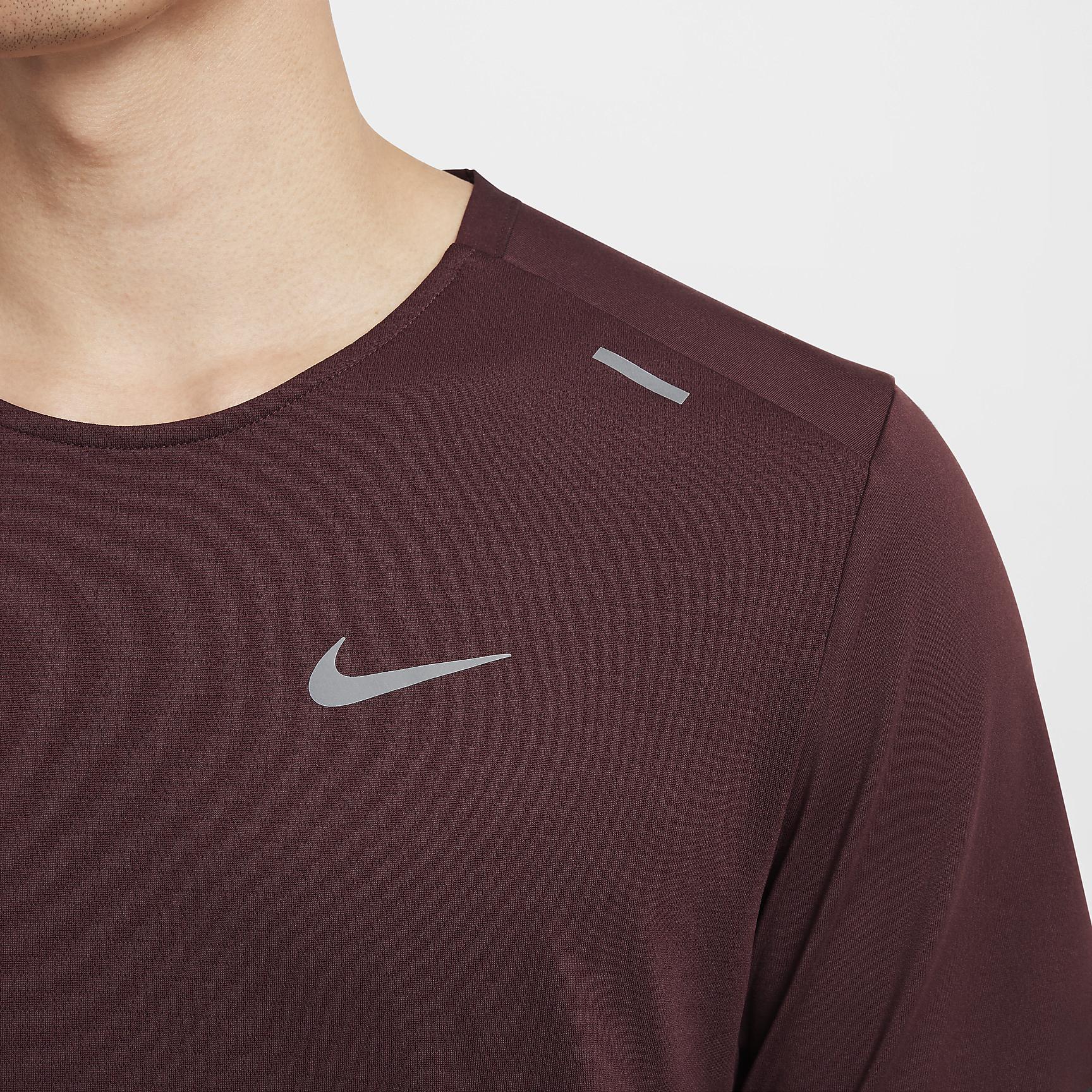 Nike Rise 365 Men's Dri-FIT Short-Sleeve Running Top Product Image